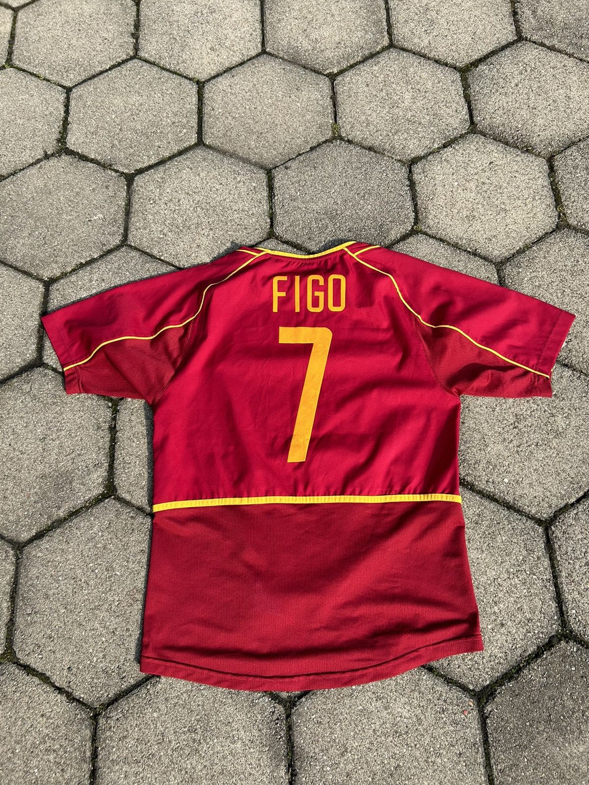 Nike Vintage Nike Portugal Luis Figo Jersey Size US S / EU 44-46 / 1 - 7 Thumbnail