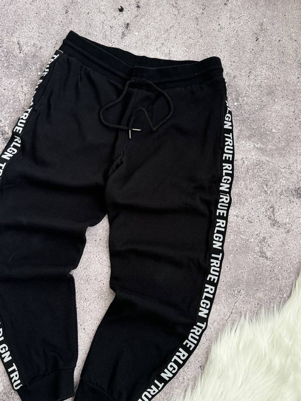 True Religion Vintage True Religion y2k logo baggy pants Size US 32 / EU 48 - 13 Thumbnail