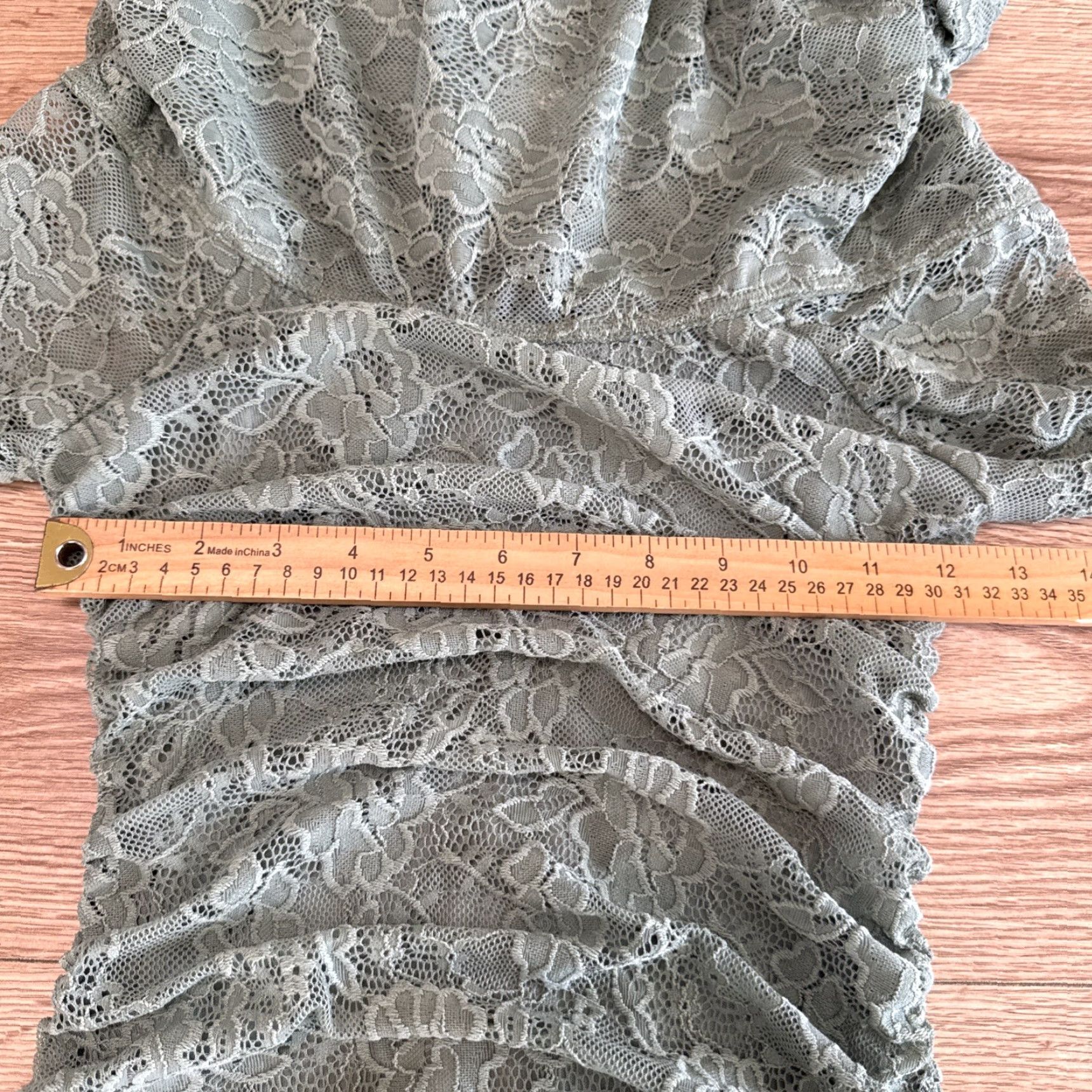 Vintage VINTAGE Lily Rose Women's Dress Bodycon Lace Off the Shoulder Knee Length Long Sleeve Small Green Size S / US 4 / IT 40 - 5 Thumbnail