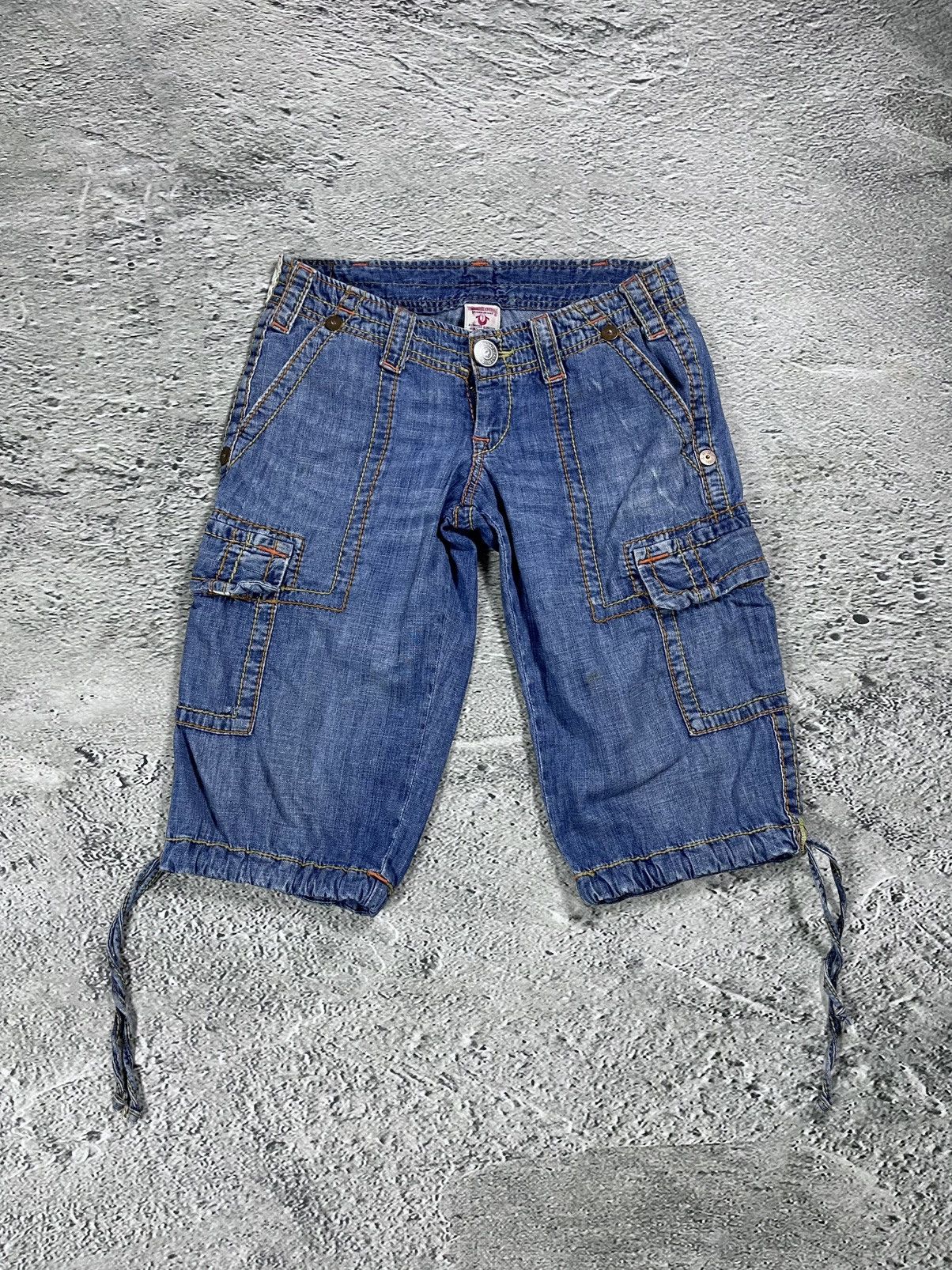 True Religion True Religion vintage blue denim shorts thick stitching Y2K Size 26" / US 2 / IT 38 - 6 Thumbnail
