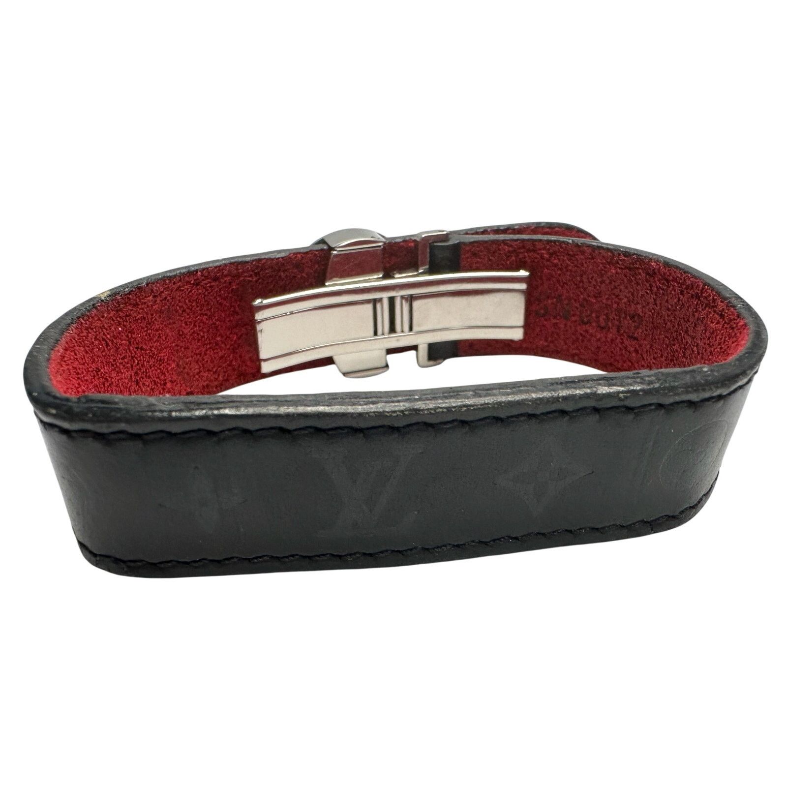 Louis Vuitton Louis Vuitton (LV) Black Leather Monogram Wish Bracelet Size ONE SIZE - 3 Thumbnail