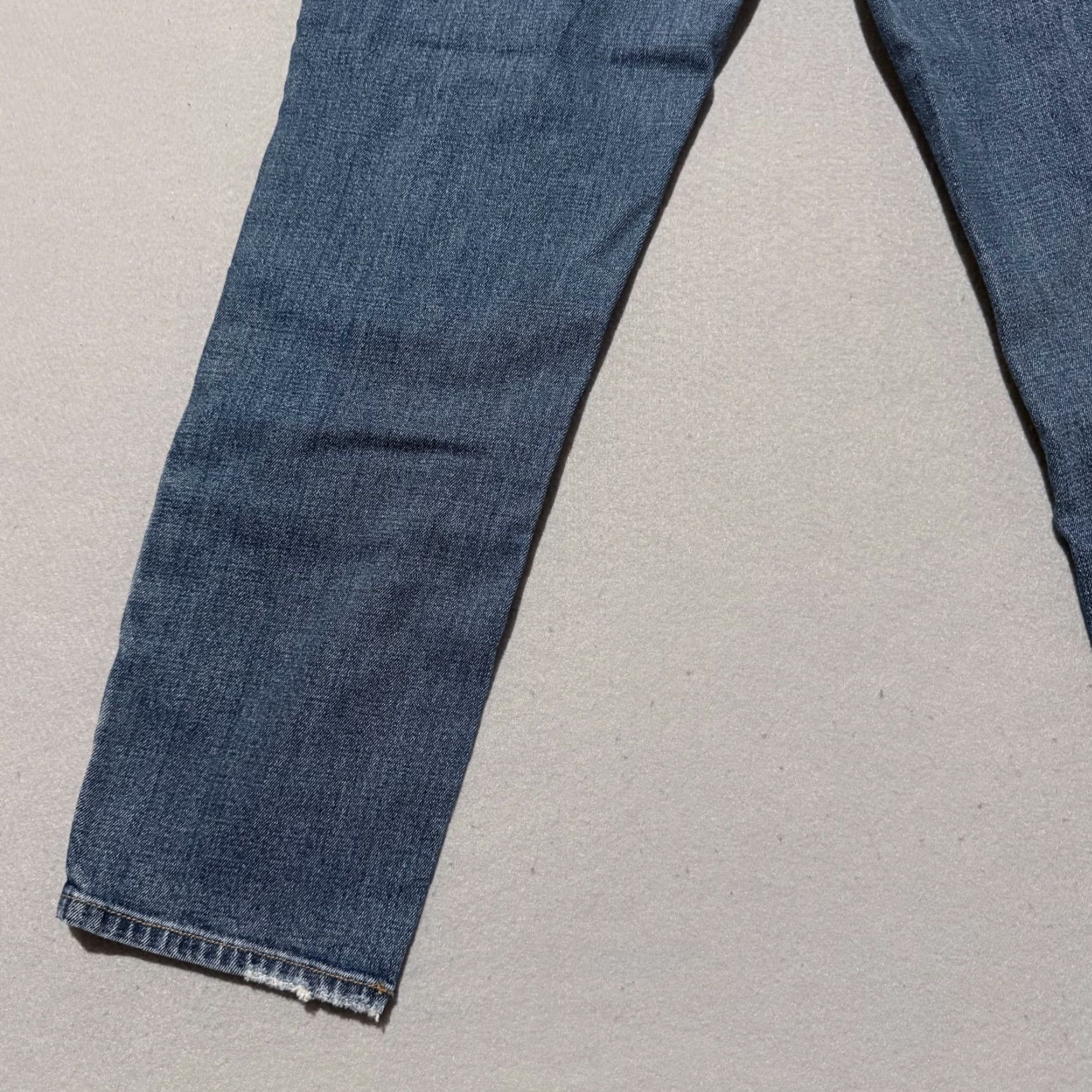 Abercrombie & Fitch Abercrombie & Fitch The Mom High Rise Jeans Women's Blue Denim Distressed - 4 Size 27" / US 4 / IT 40 - 7 Thumbnail