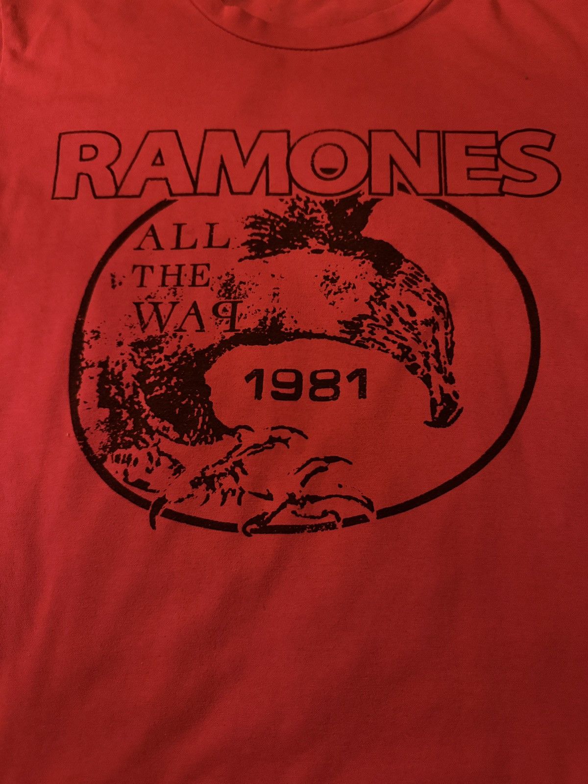 Band Tees × Vintage 1981 Ramones All The Way Vintage Band T shirt Size US S / EU 44-46 / 1 - 2 Thumbnail