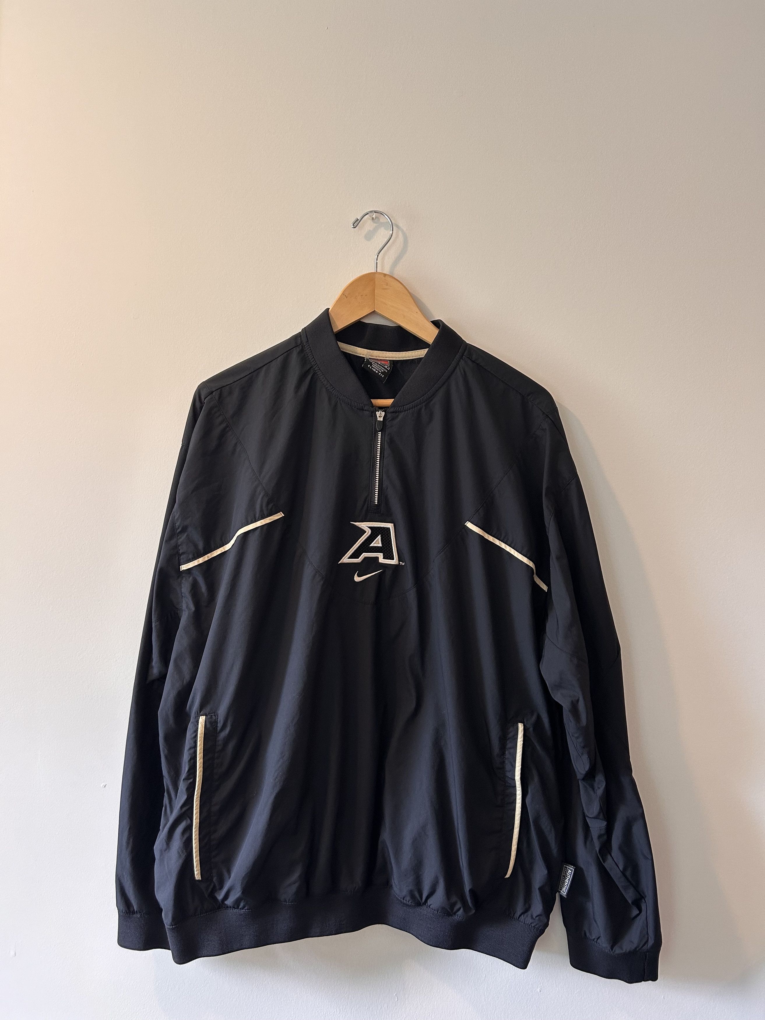 NCAA × Nike Army University Football Nike Windbreaker Size US L / EU 52-54 / 3 - 1 Thumbnail