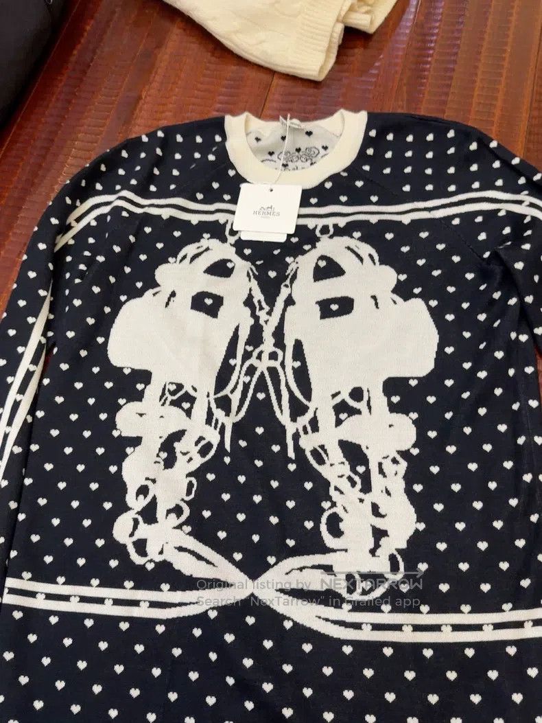 Hermes Hermes Black Heart Printed Cashmere Dress Size XS / US 0-2 / IT 36-38 - 2 Thumbnail