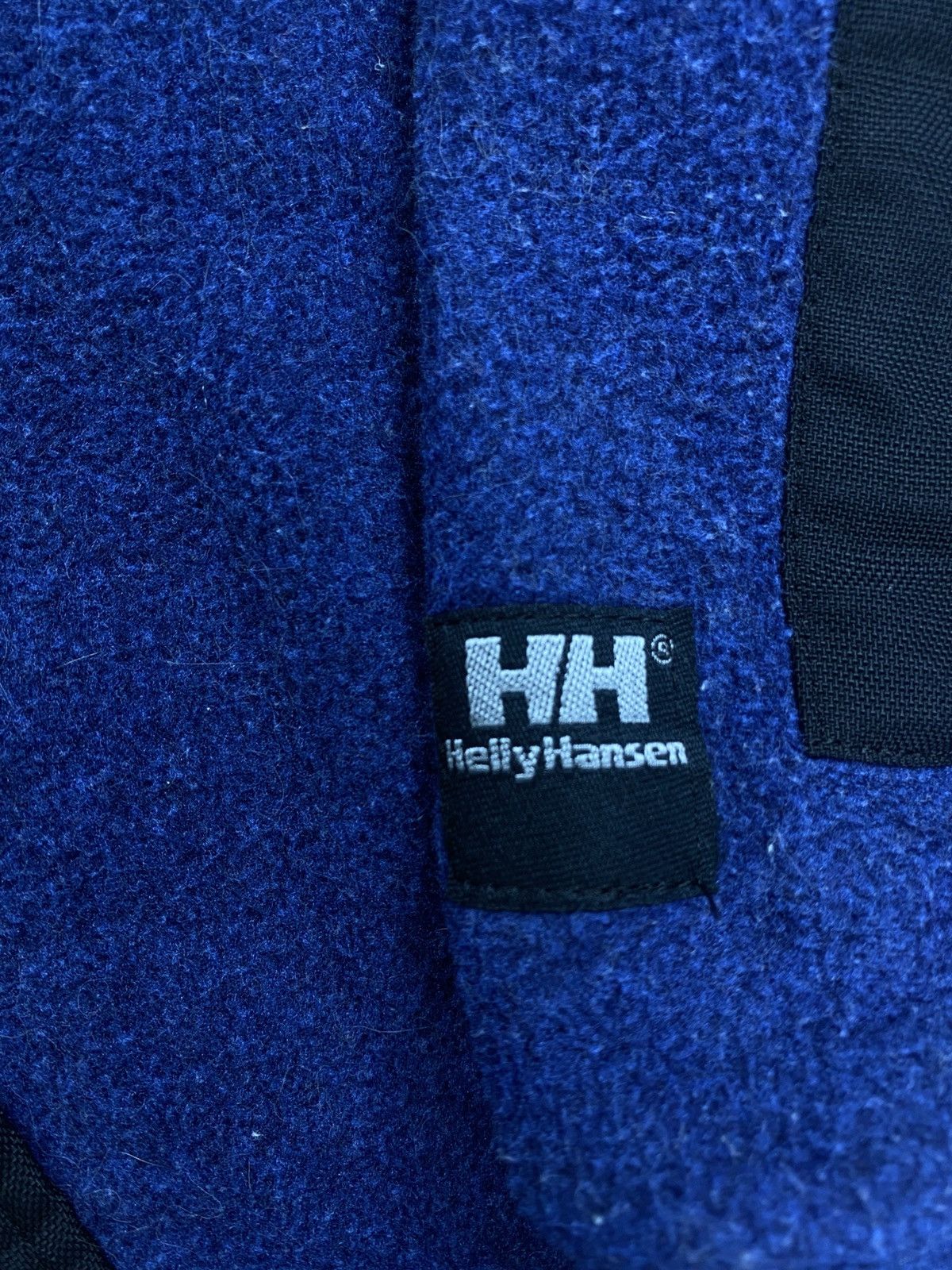 Helly Hansen × Japanese Brand × Vintage Vtg 90s Helly Hansen Nice Half Zipper Fleece Hoodie Jacket Size US XL / EU 56 / 4 - 8 Thumbnail