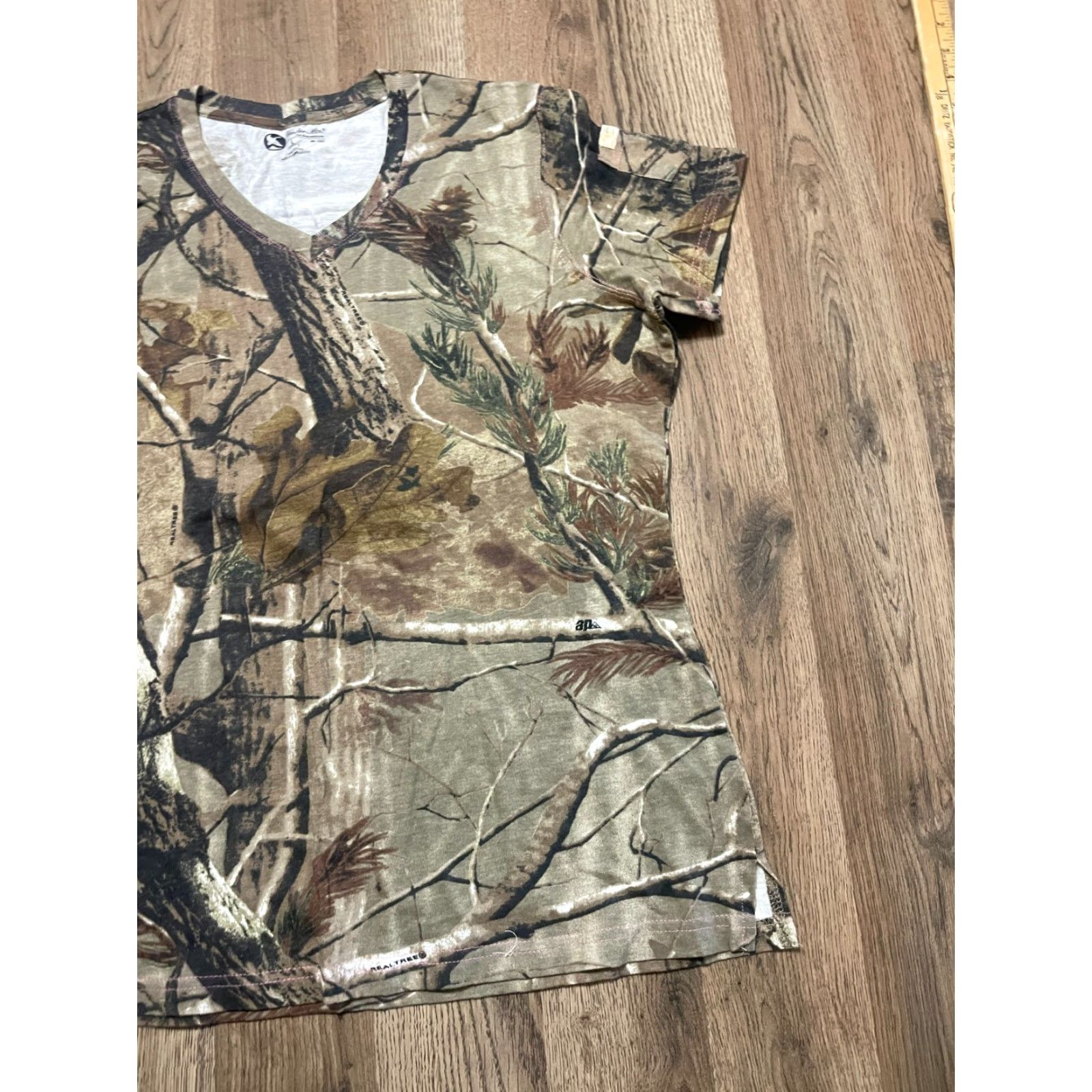Vintage Gander Mountain Shirt Womens Large Brown Camouflage V-Neck Short Sleeve T-Shirt Modern Casual Size L / US 10 / IT 46 - 4 Thumbnail