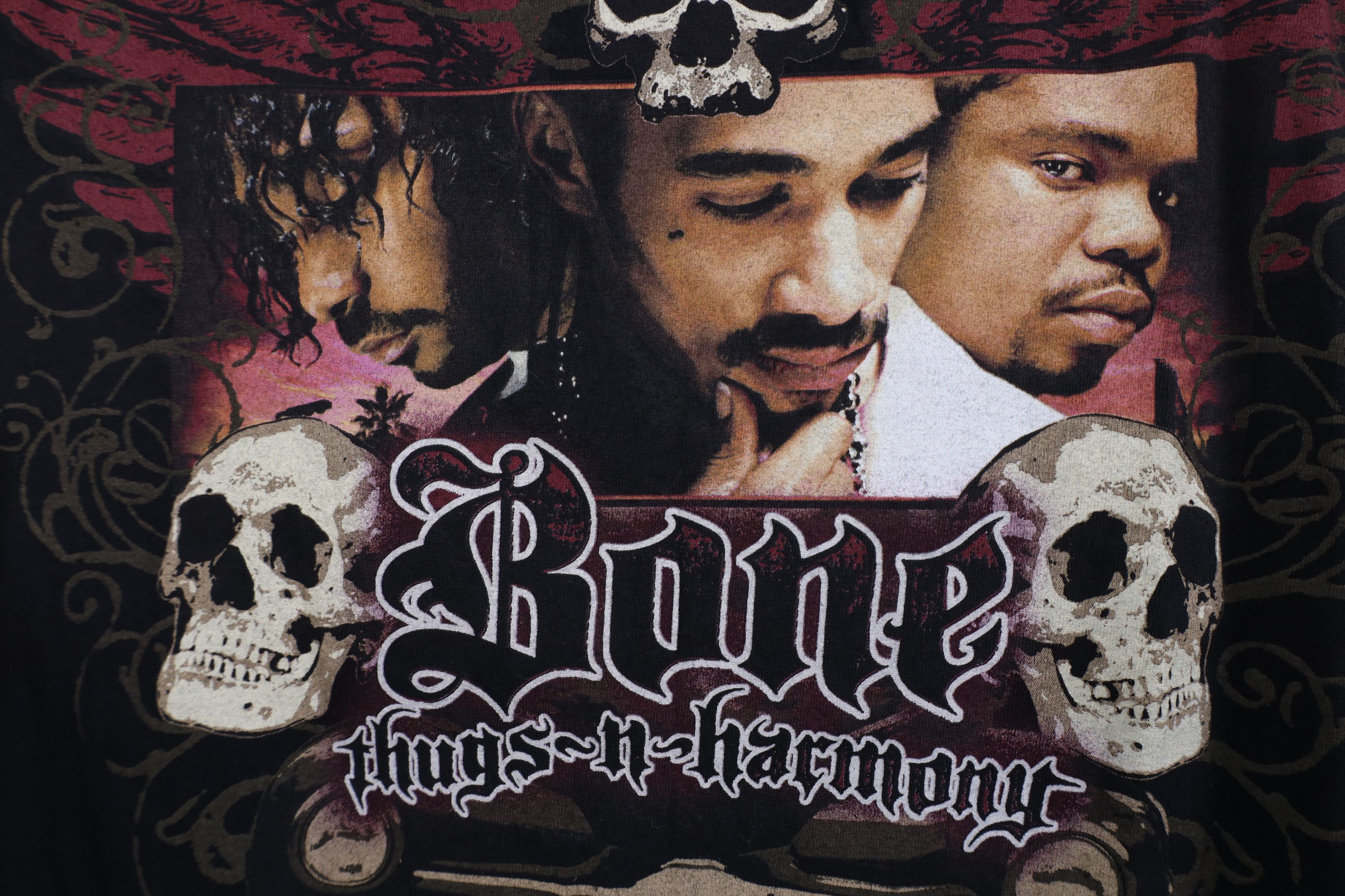 Vintage Vintage Y2K 2007 Strength & Loyalty Bone Thugs Tee T-Shirt Size US L / EU 52-54 / 3 - 6 Thumbnail