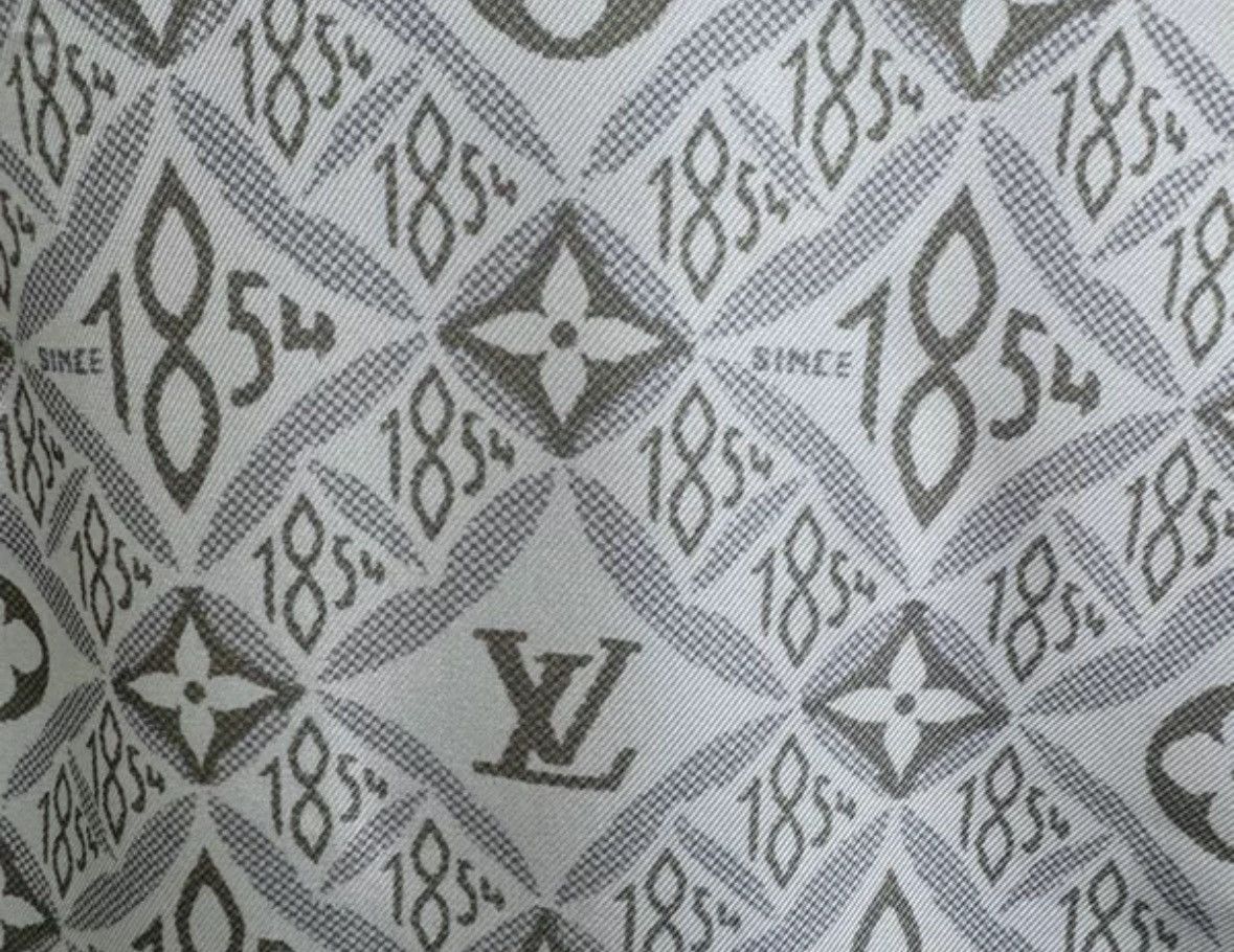 Louis Vuitton Louis Vuitton Beige full silk shirt 2412-Nextarrow Size US S / EU 44-46 / 1 - 5 Thumbnail