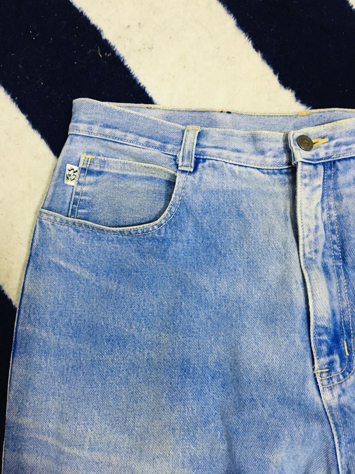 Other Big Tom Distressed Jeans (17) Size US 35 - 10 Thumbnail