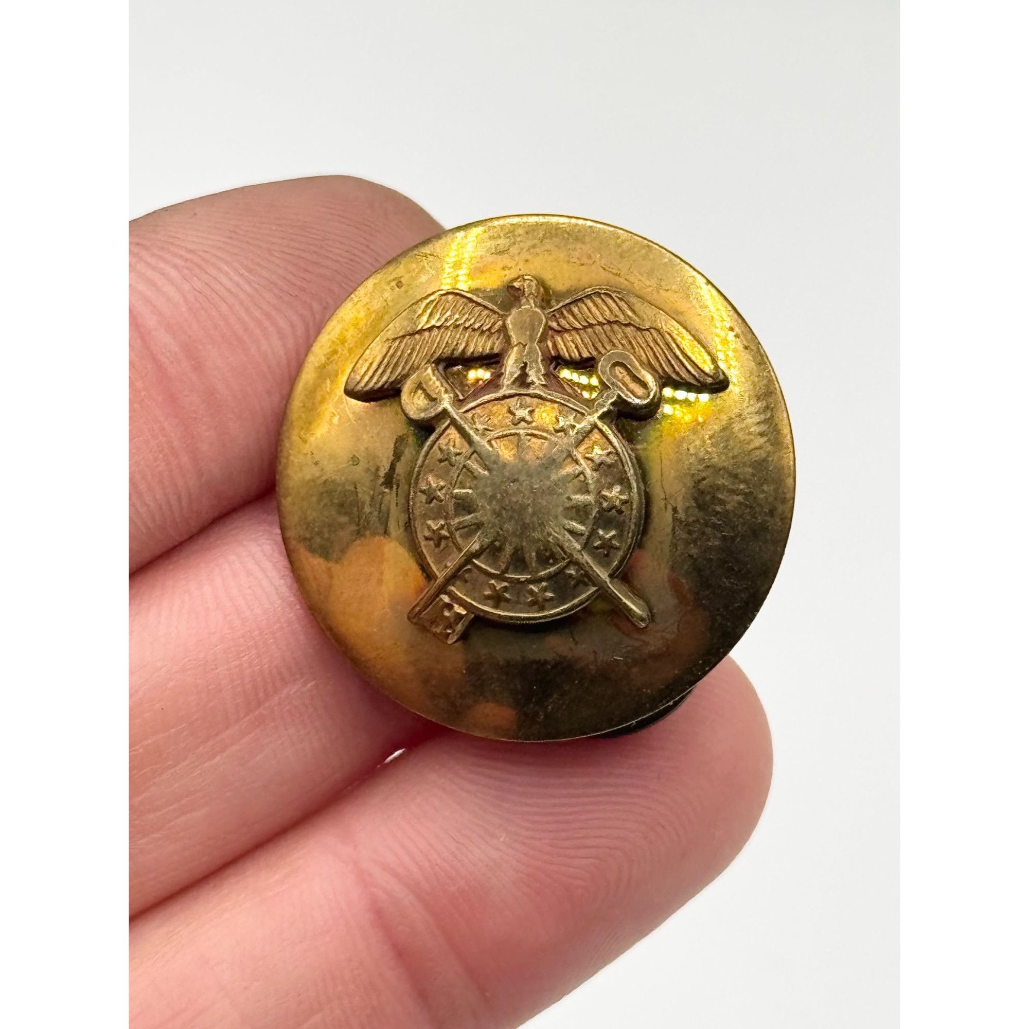 Vintage Vintage WW2 US Army Quarter Master Corps eagle swords disc c Size ONE SIZE - 1 Thumbnail