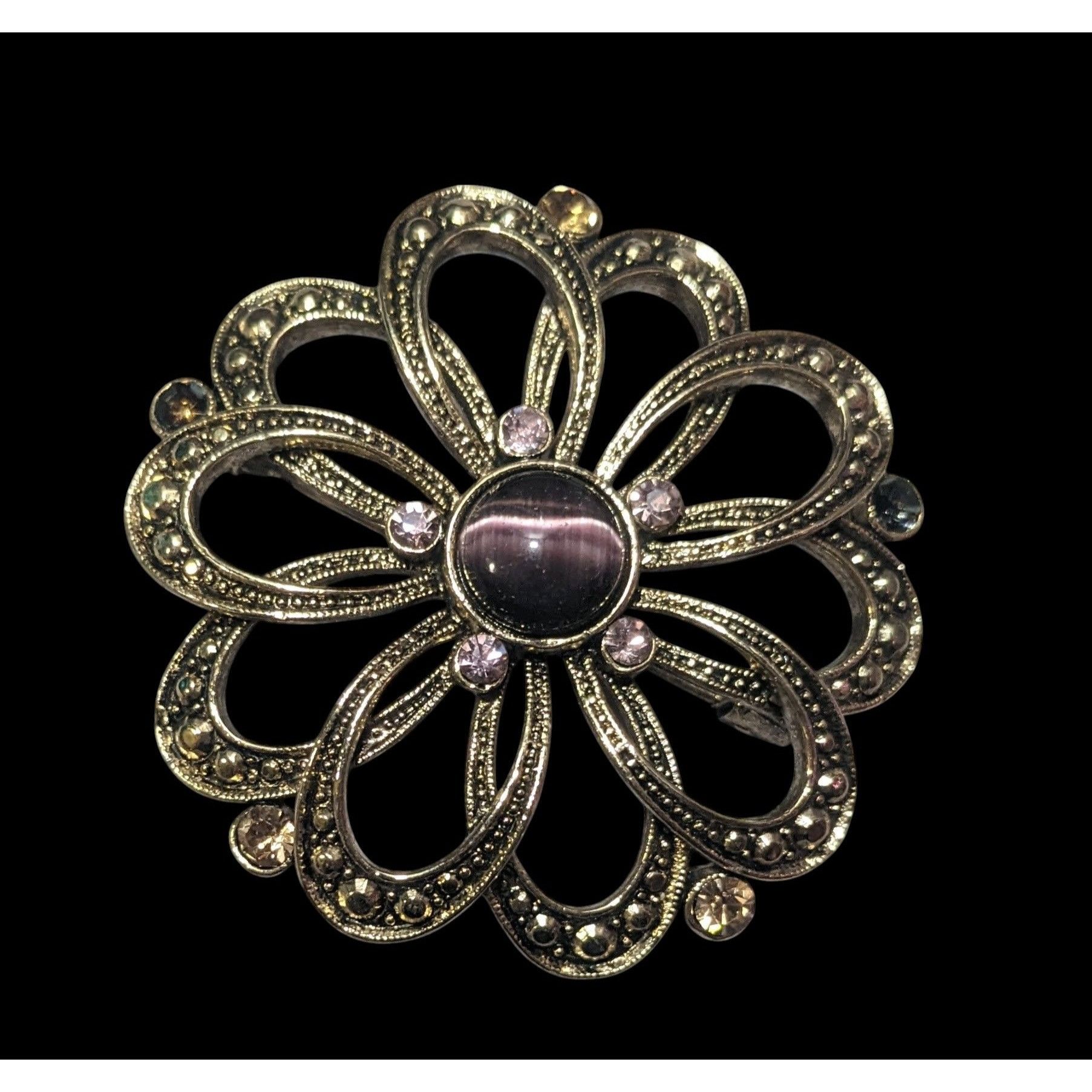Other Vintage Whimsical Gold Tone Purple Gemmed Flower Brooch Size ONE SIZE - 1 Thumbnail