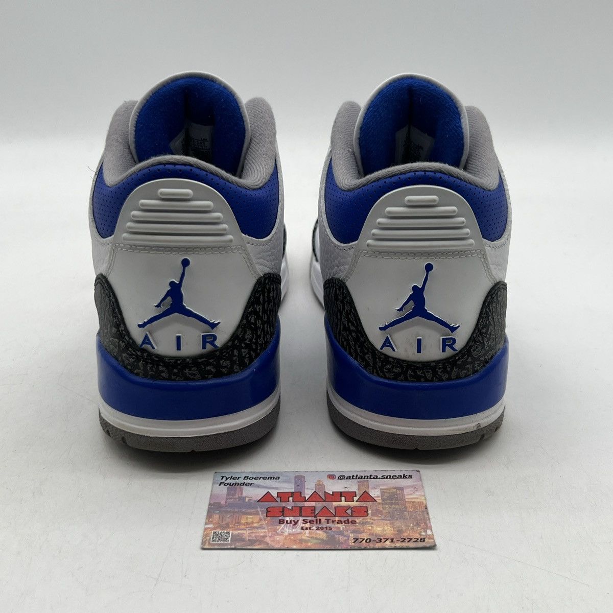 Air Jordan 3 racer blue
