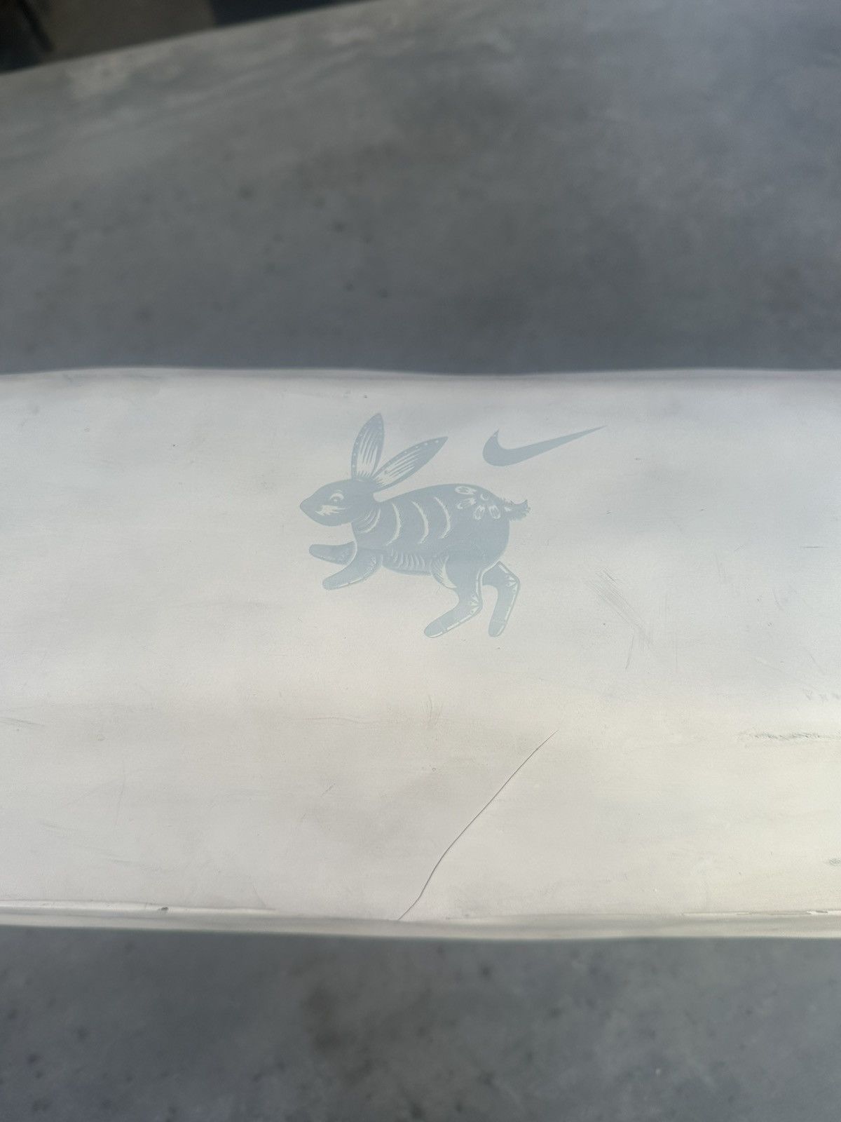 Nike × Supreme Nike Air Force 1 Supreme Year of The Rabbit Special Box Size US 12 / EU 45 - 5 Thumbnail