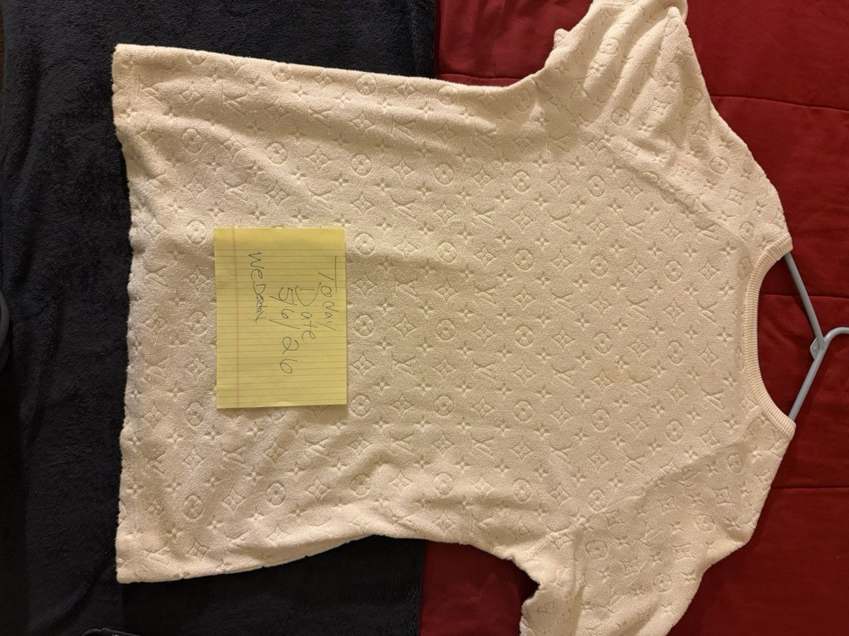 Louis Vuitton Louis Vuitton Monogram Towelling Terry Cloth T-Shirt Cream Size US L / EU 52-54 / 3 - 6 Thumbnail