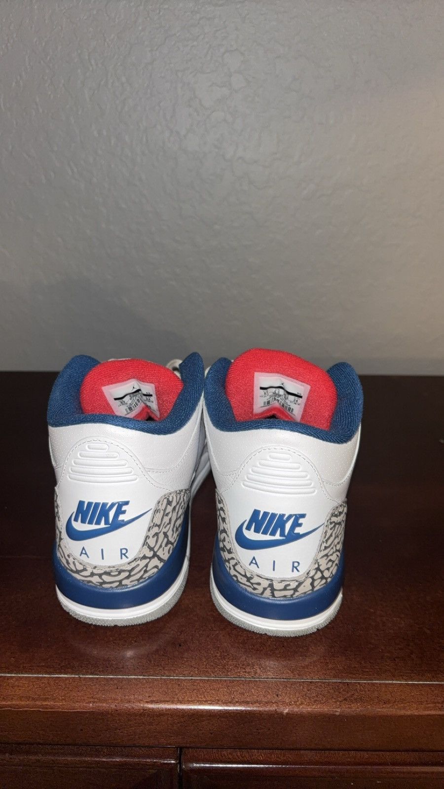 Jordan Brand Air Jordan 3 retro og bg Size US 6 / EU 39 - 3 Thumbnail