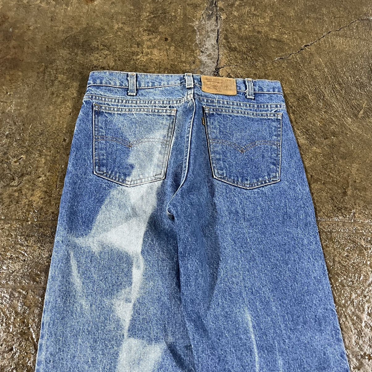 Levi's × Vintage Crazy Vintage 90s Levi's 540 Faded Light Wash Jeans Size US 32 / EU 48 - 6 Thumbnail