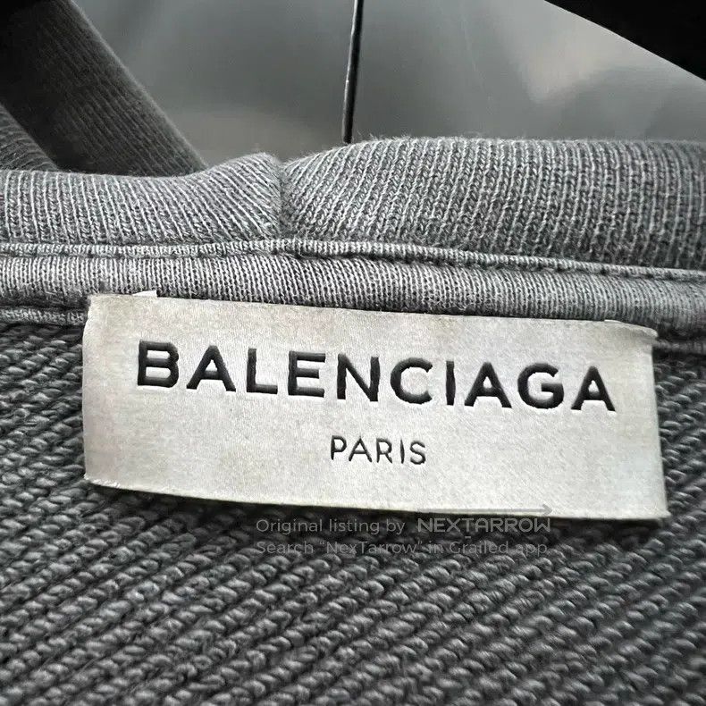 Balenciaga Balenciaga Distressed Poster Pattern Hoodie Size US S / EU 44-46 / 1 - 3 Thumbnail