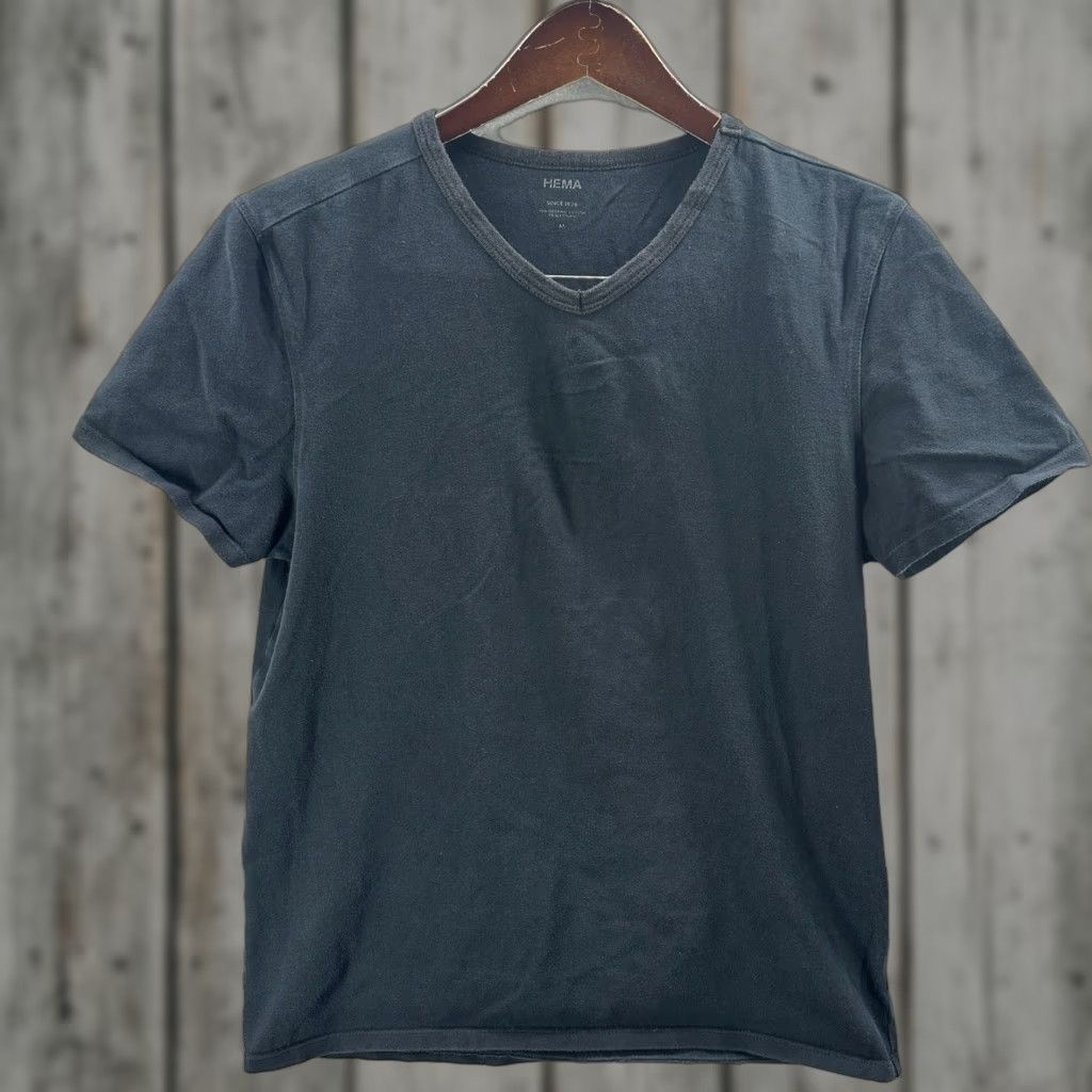 Vintage Hema Shirt Mens Medium V Neck Black Cotton Jersey Preppy Casual T-Shirt Size US M / EU 48-50 / 2 - 1 Thumbnail