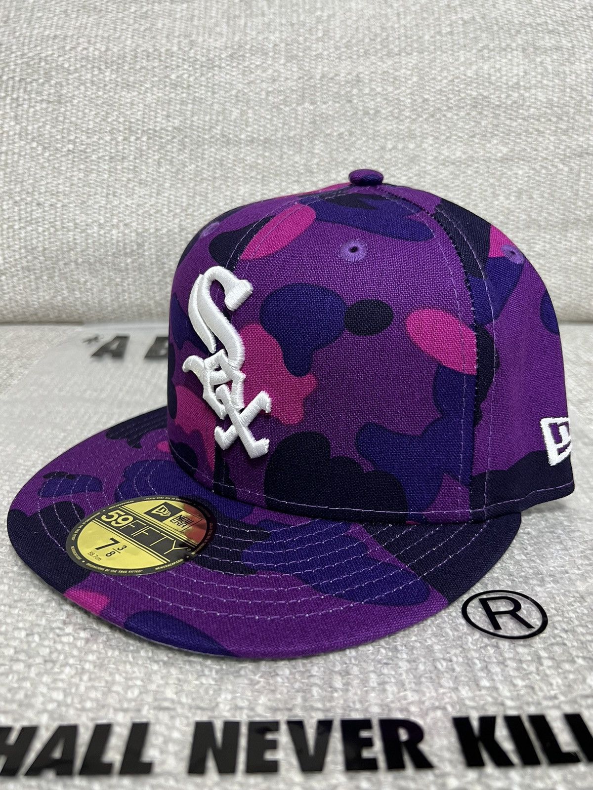 当店在庫してます！ BAPE × MLB × NEW ERA WHITE SOX 1/2 ...