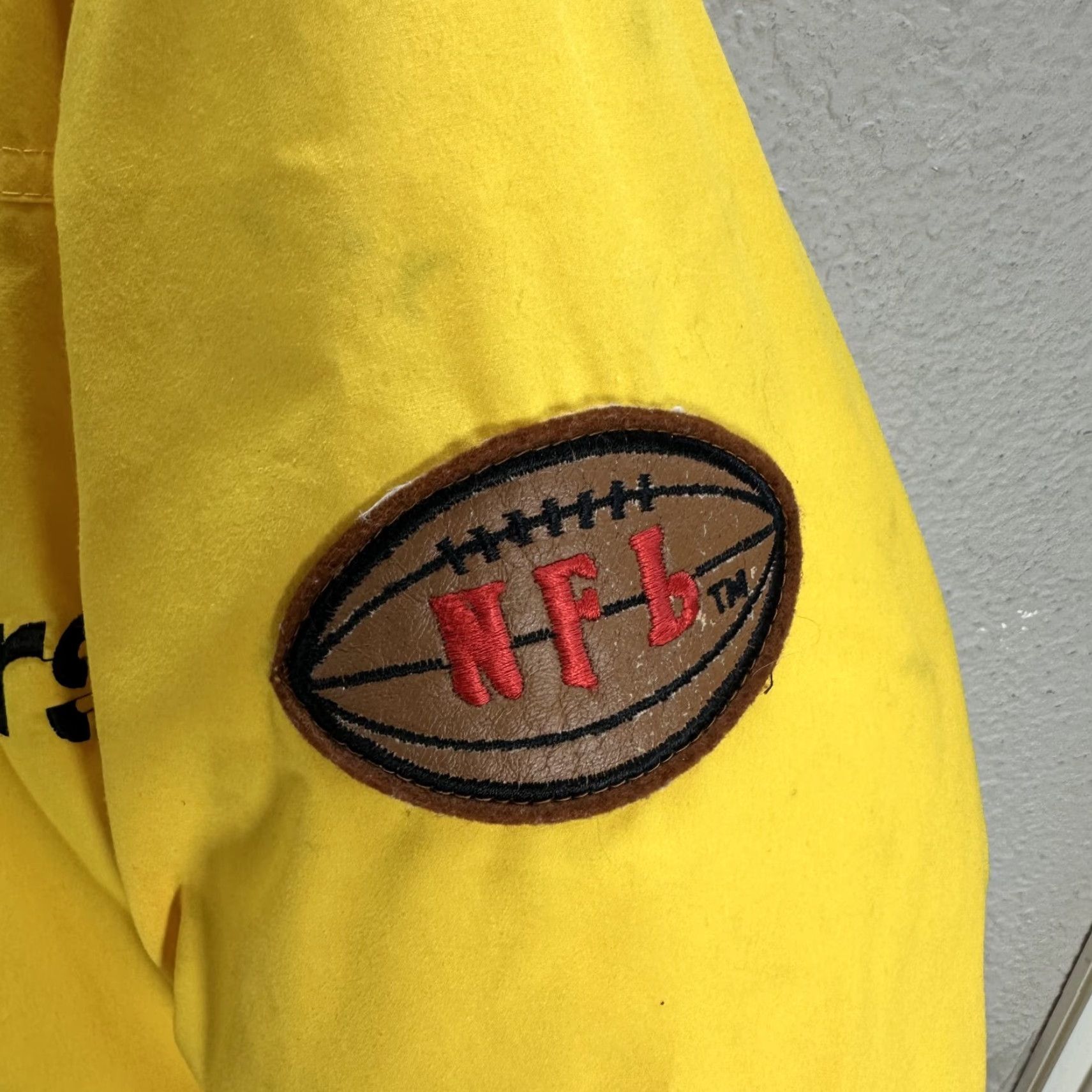 NFL VINTAGE Triple F.A.T. Goose Pittsburgh Steelers NFL Bomber Jacket Yellow Sz L Men Jacket Down Zip Size US L / EU 52-54 / 3 - 5 Thumbnail