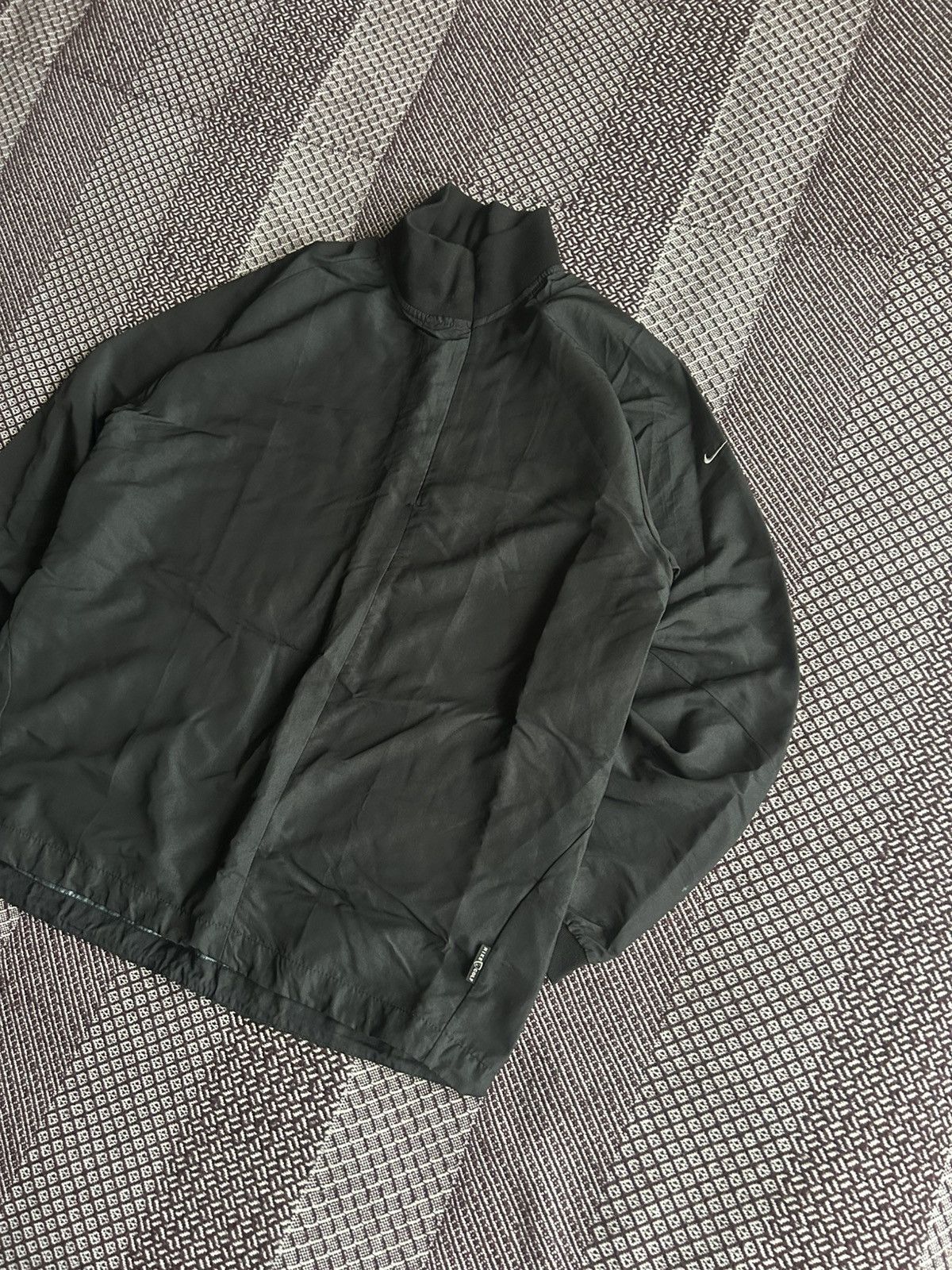 Nike Vintage Nike Golf Sportswear Black Windbreaker Jacket Size L Size US L / EU 52-54 / 3 - 2 Thumbnail