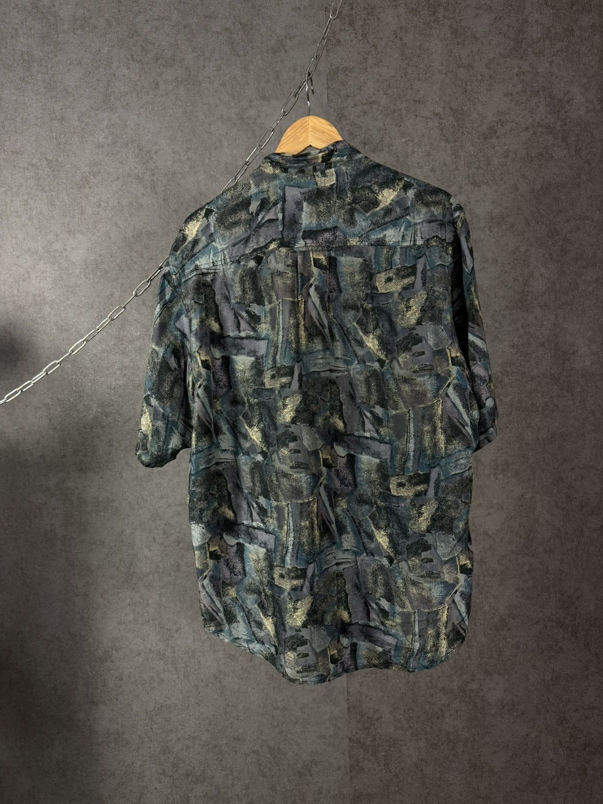 Vintage Art crazy hawaiian vintage silk shirt Size US L / EU 52-54 / 3 - 5 Thumbnail