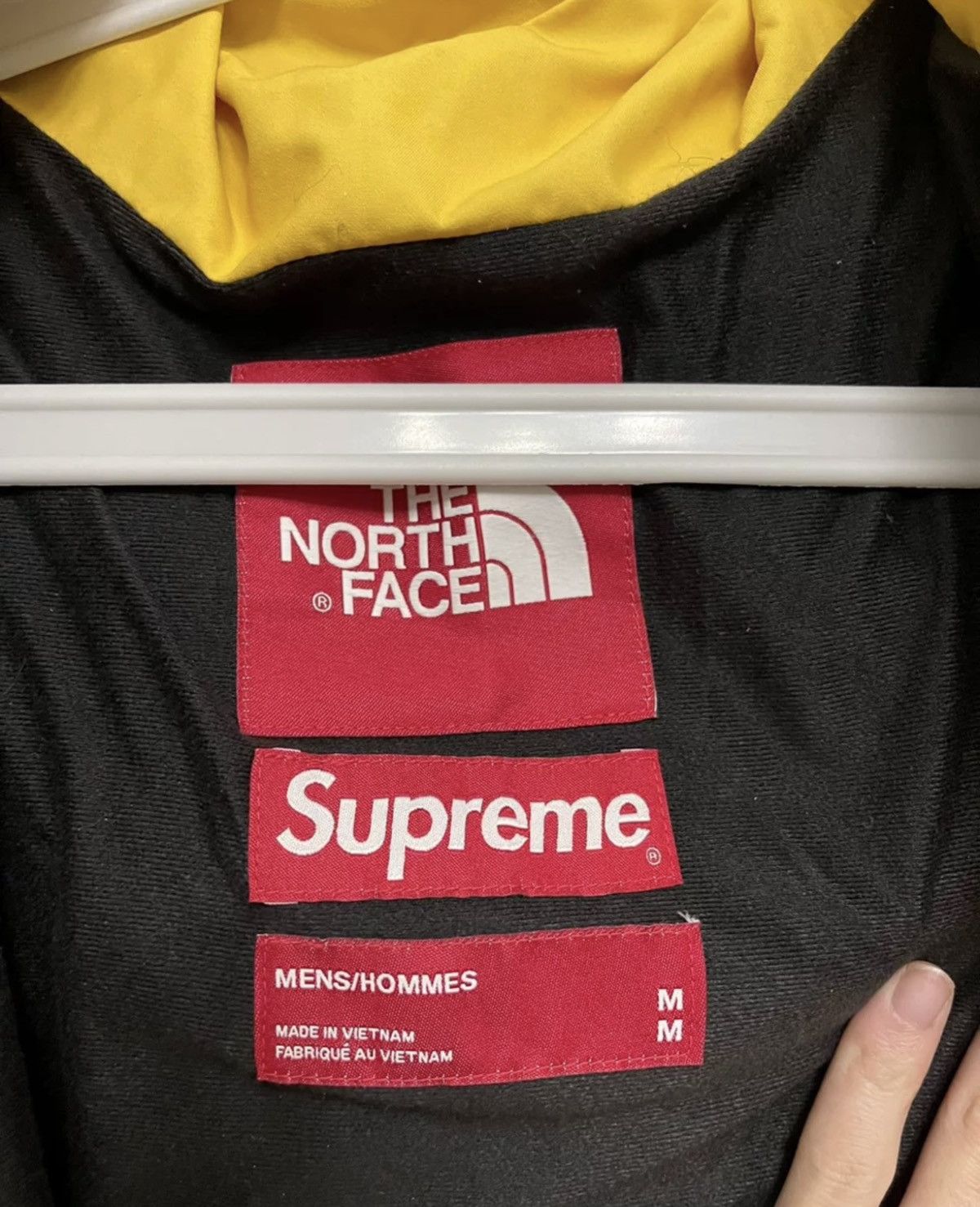 Supreme × The North Face Supreme tnf north face statue of liberty mountain jacket Size US M / EU 48-50 / 2 - 5 Thumbnail