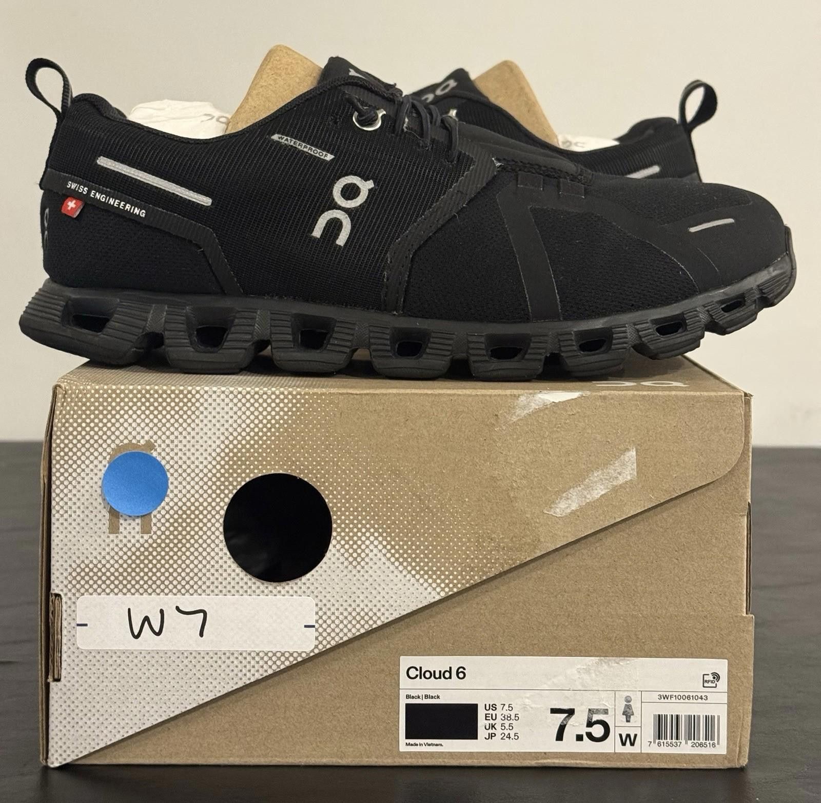 On Size 7.5 - ON Cloud 5 Waterproof All Black W Size US 7.5 / IT 37.5 - 7 Thumbnail