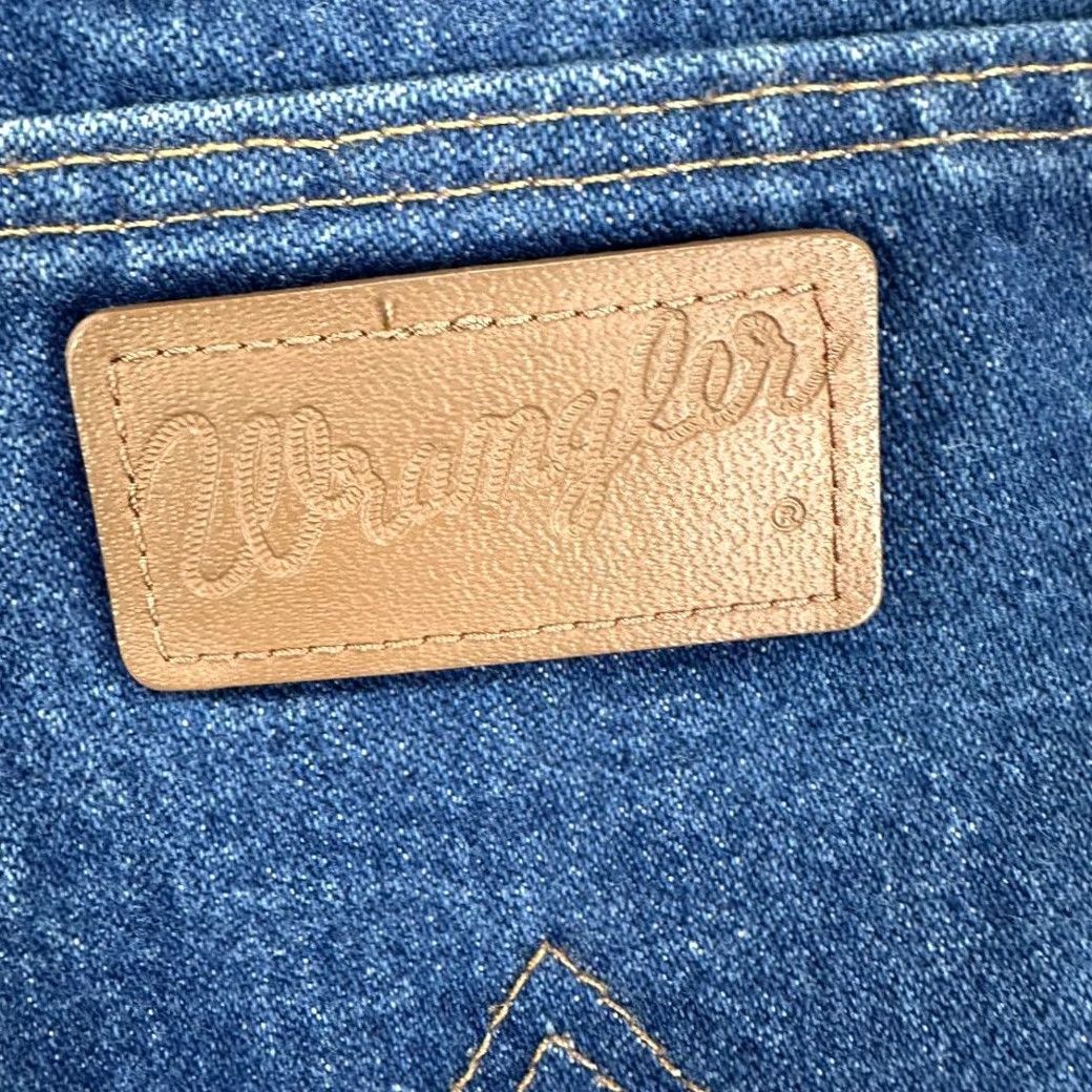 Wrangler Wrangler Jeans Mens 40X30 Blue Straight Leg Denim Pants 5 Pocket Casual Adult Size US 40 / EU 56 - 6 Thumbnail