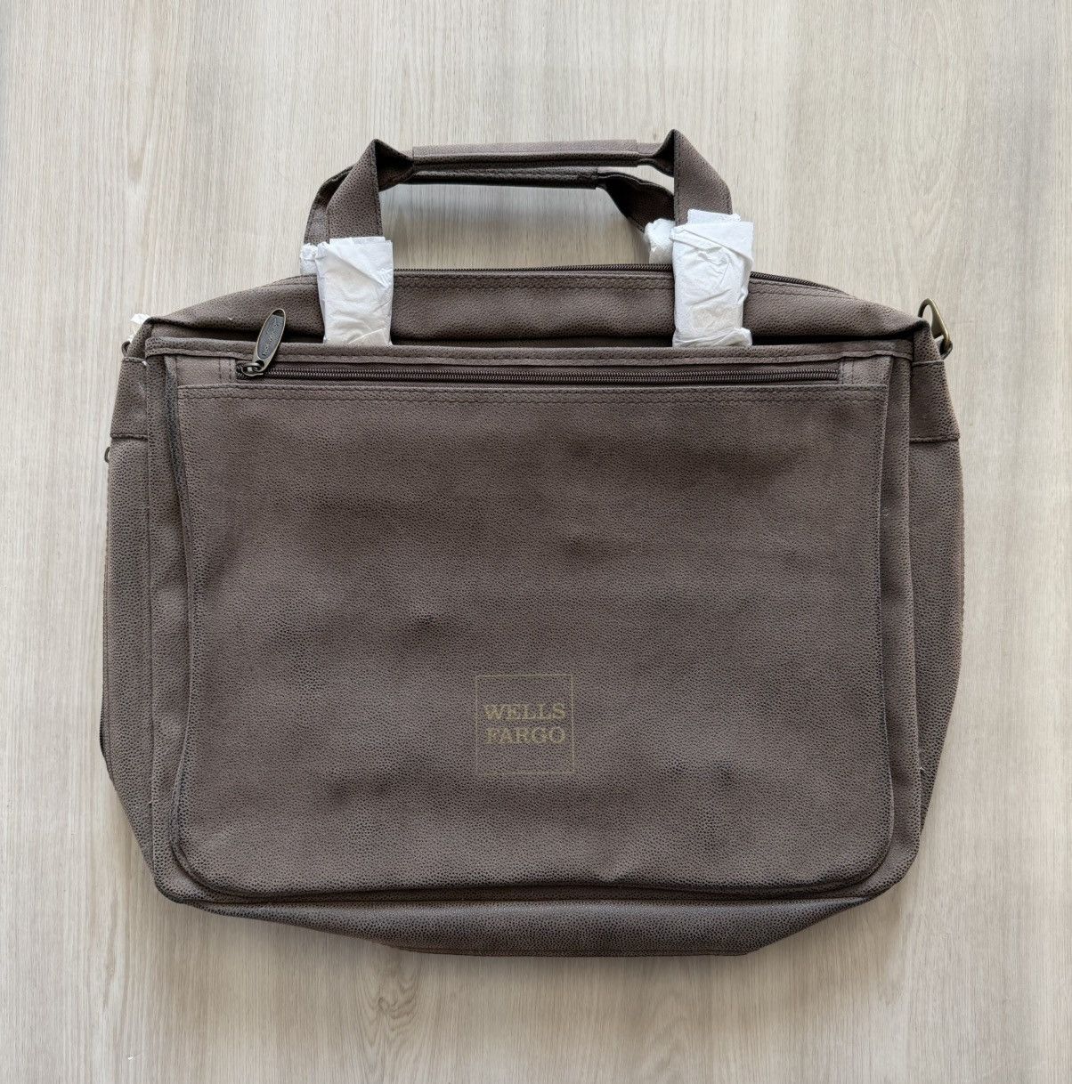 Vintage New Vintage Wells Fargo Faux Suede Distressed Messenger Size ONE SIZE - 1 Thumbnail