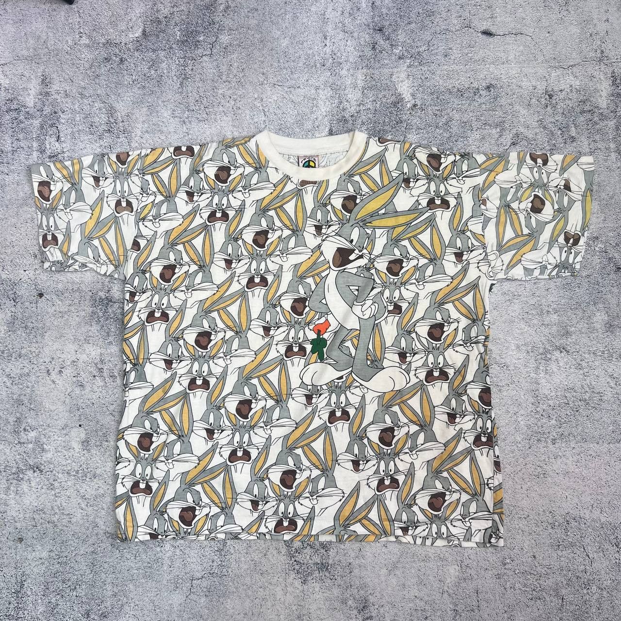Vintage Vintage 1990s Bugs Bunny Looney Tunes AOP T-shirt - XL Size US XL / EU 56 / 4 - 9 Thumbnail