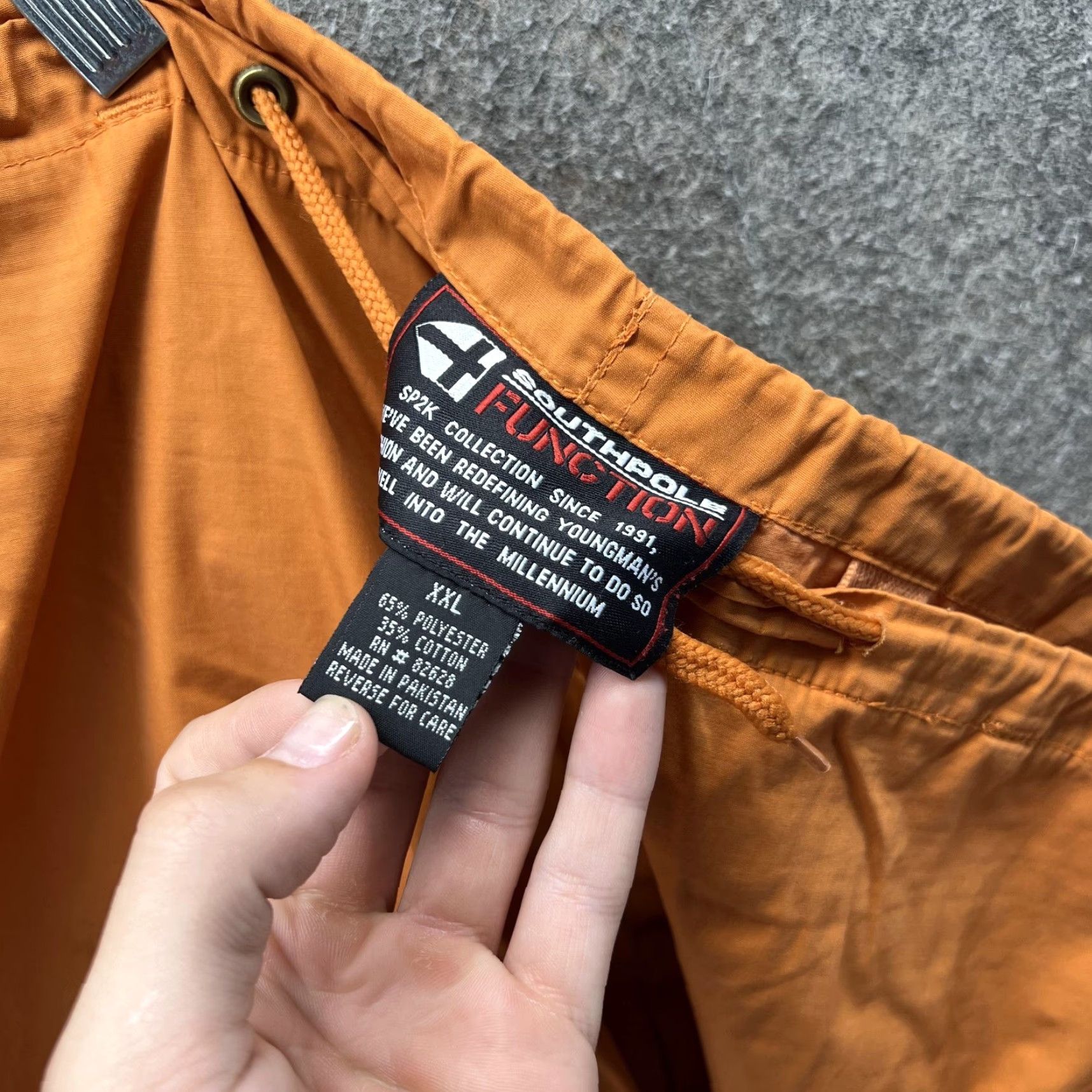 Southpole VINTAGE Southpole Cargo Shorts Mens 2XL Orange 12 Inseam Hip Hop Casual Shorts Reg Men Size US 39 - 4 Thumbnail