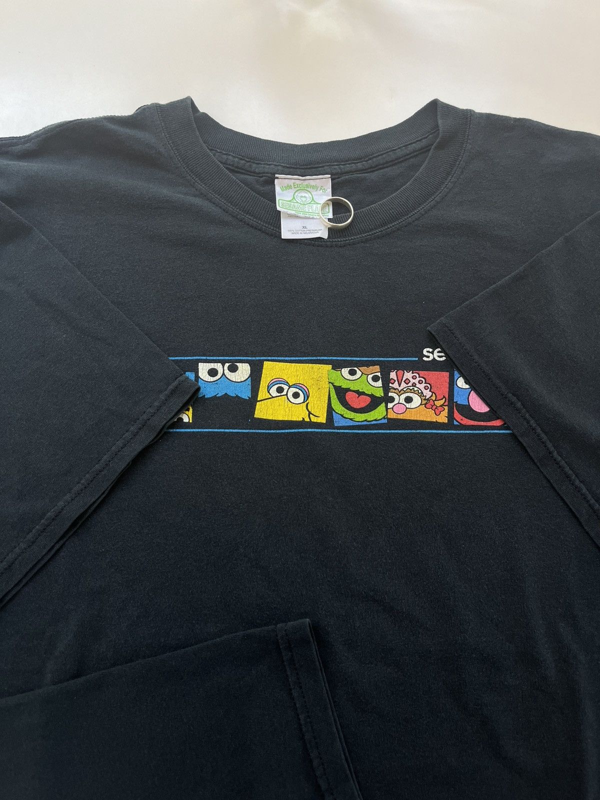 Vintage Vintage Sesame Place Character 2004’s Tshirt Size US XL / EU 56 / 4 - 6 Thumbnail