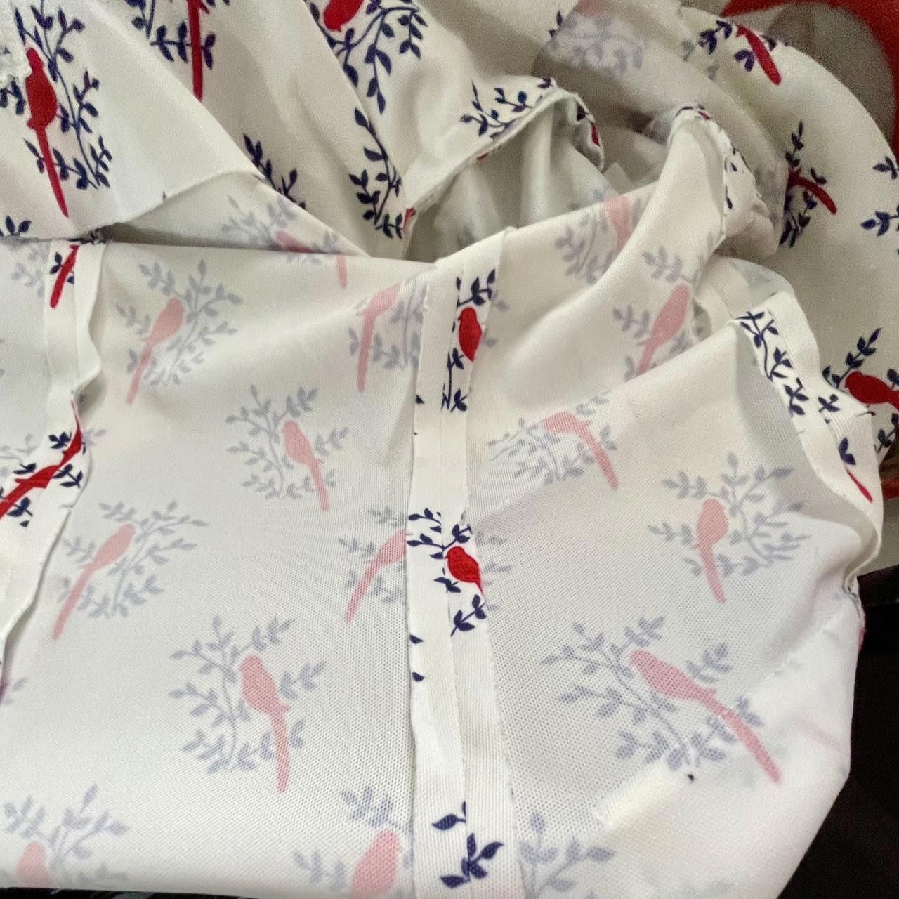 Designer Chic Bird Print Blazer with Gold Buttons Size S / US 4 / IT 40 - 6 Thumbnail