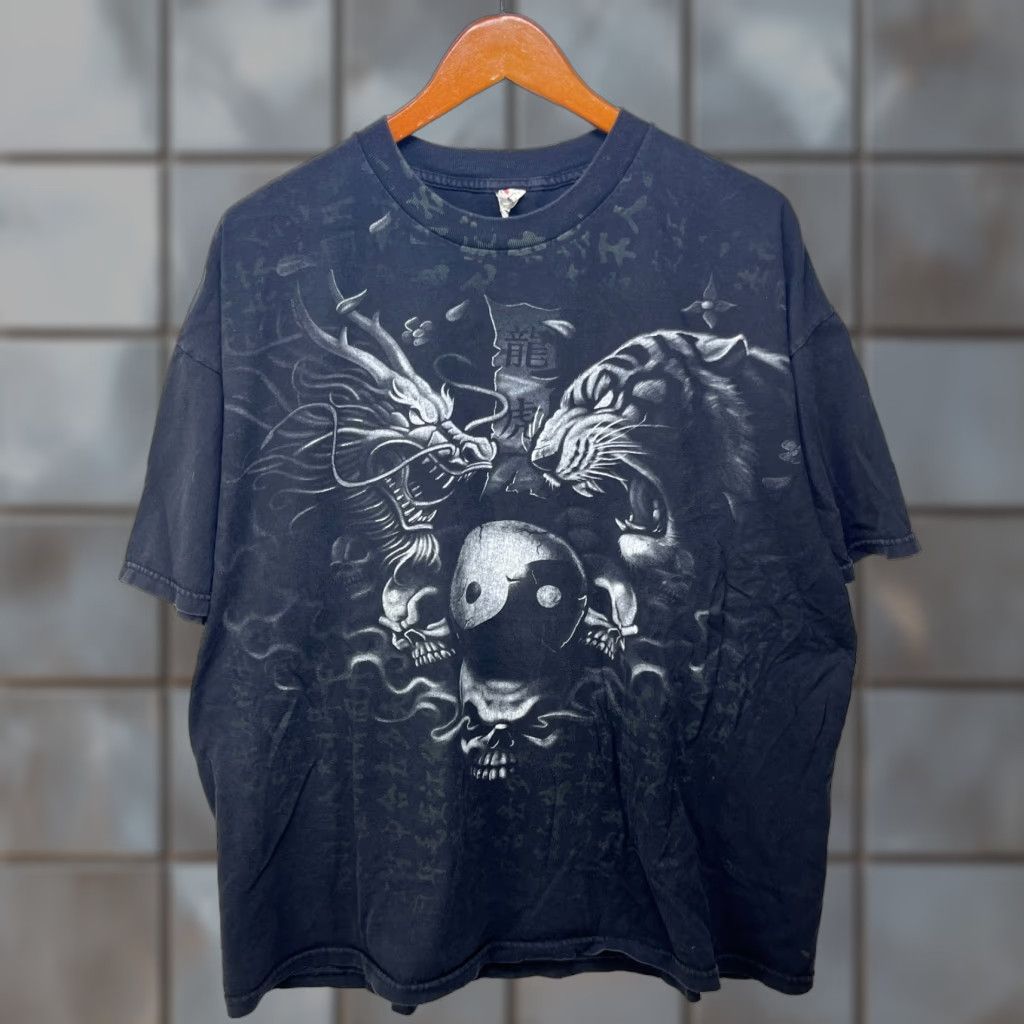 Vintage VINTAGE Dragon Tiger Skull Skater T Shirt 2XL Faded Camouflage Black Cotton 90s Skull Mens Shirt Size US XXL / EU 58 / 5 - 1 Thumbnail