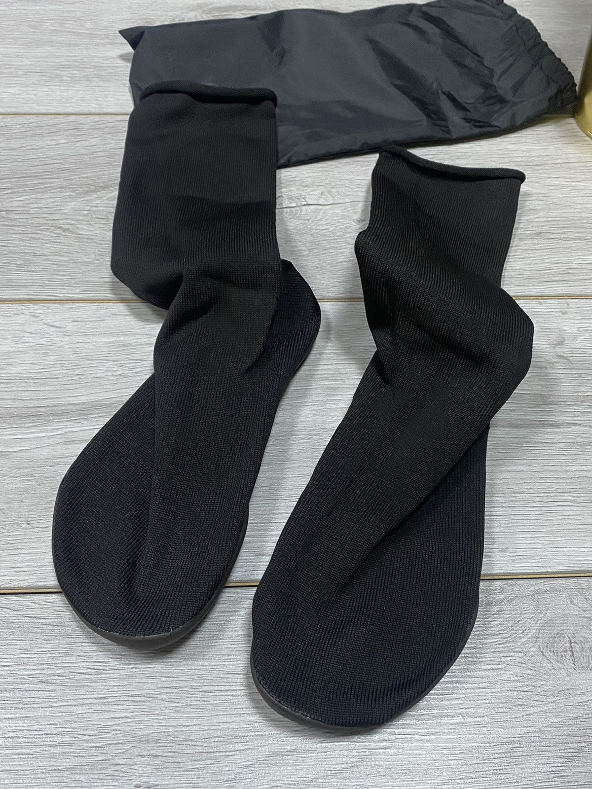 Yeezy Yeezy Pods - size 1 high sneakers Size US 7.5 / EU 40-41 - 5 Thumbnail