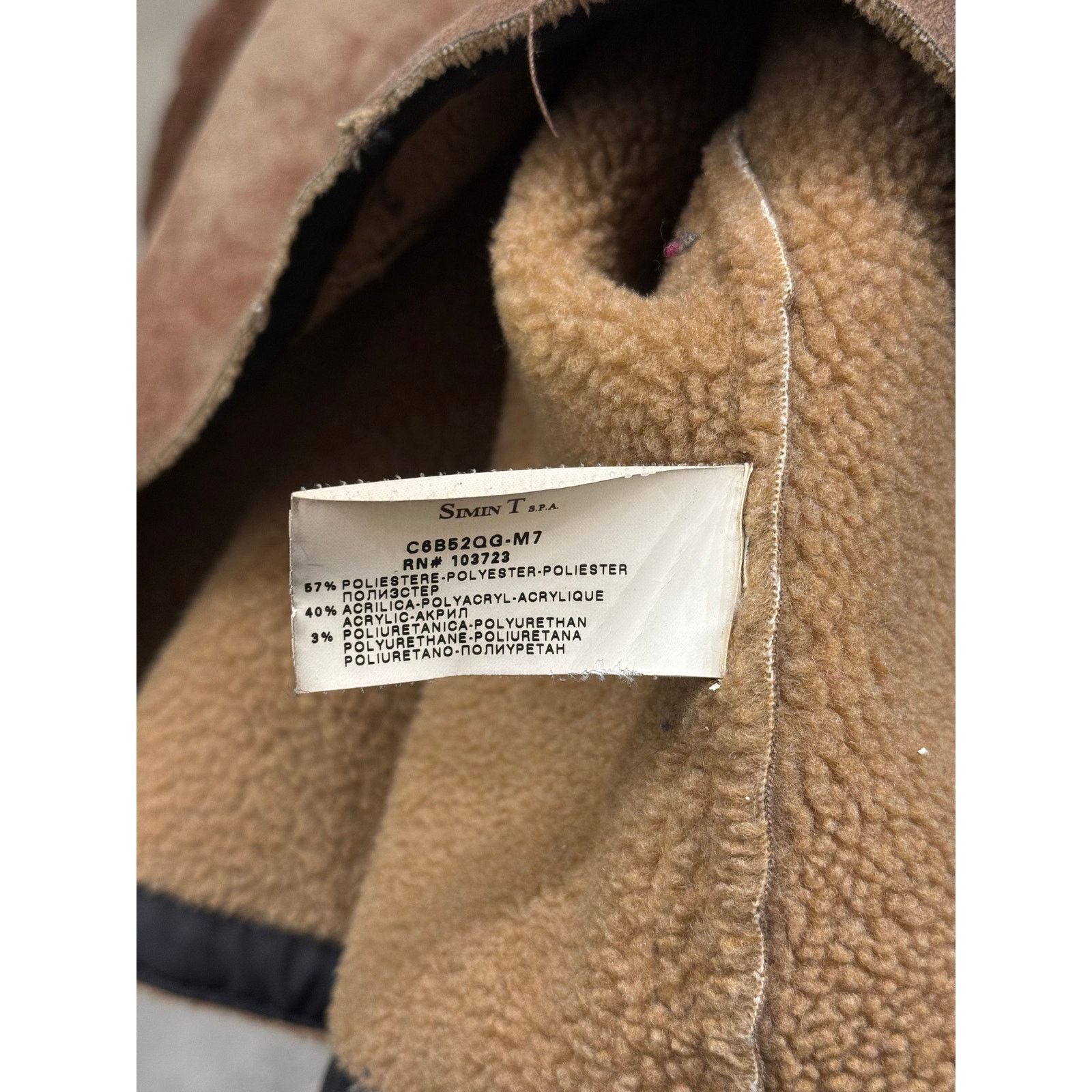 Giorgio Armani 2000s Armani faded faux shearling jacket Size US L / EU 52-54 / 3 - 7 Thumbnail