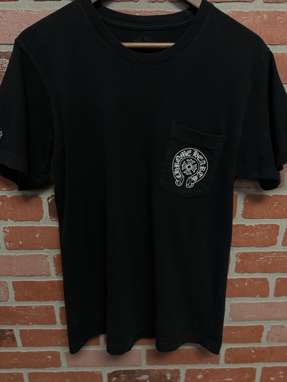 Chrome Hearts Chrome Hearts Back Multi Color Logo Exlusive Black Size M 🧼 Size US M / EU 48-50 / 2 - 11 Thumbnail