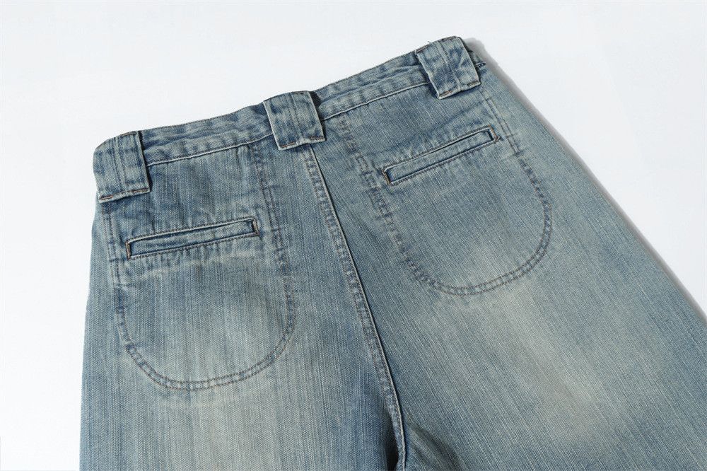 Vintage American Retro Washed & Distressed Loose-Fit Denim Shorts Size US 32 / EU 48 - 4 Thumbnail