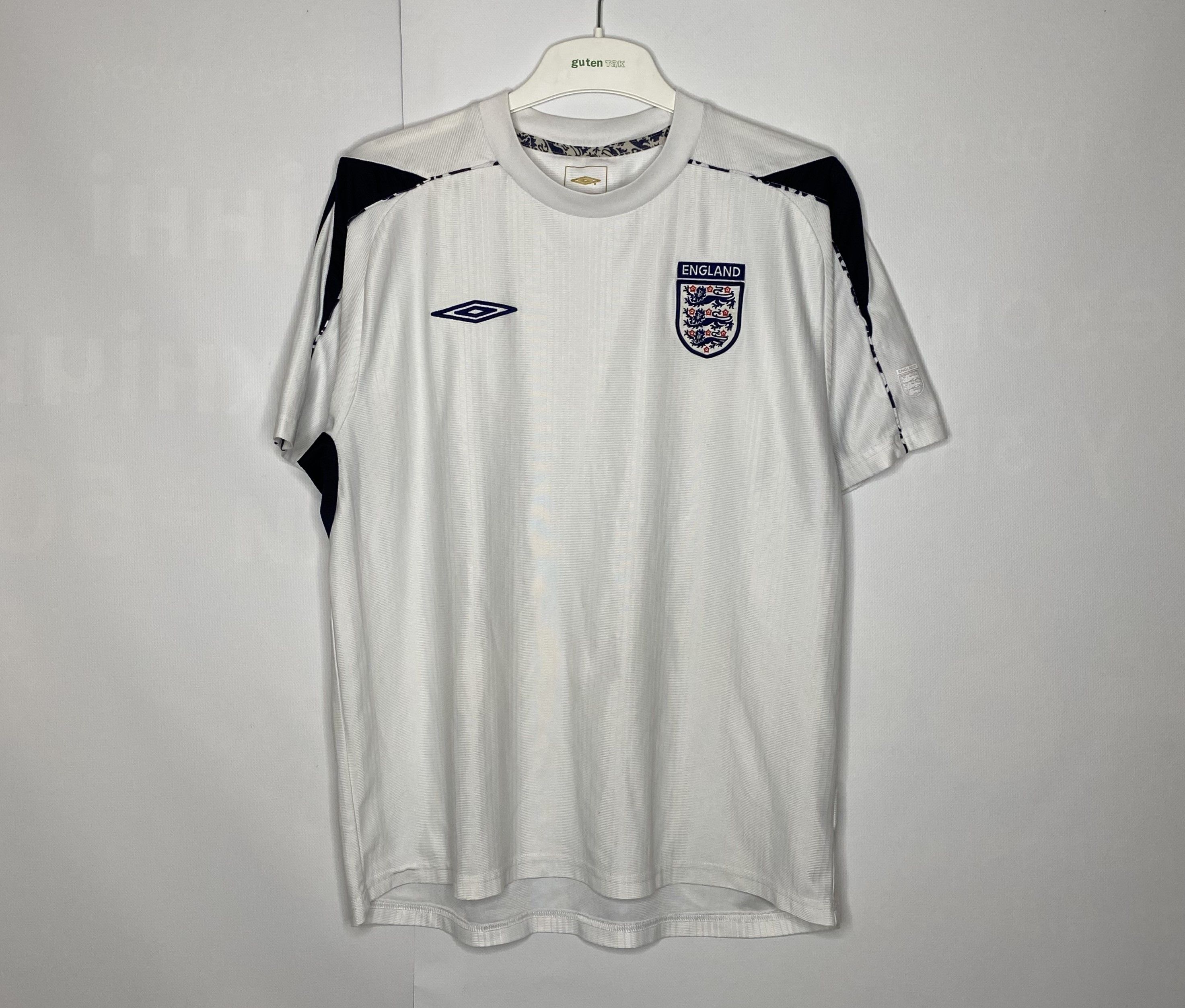 Umbro ENGLAND TEAM 2007 2008 HOME FOOTBALL SHIRT SOCCER JERSEY Size US L / EU 52-54 / 3 - 1 Thumbnail