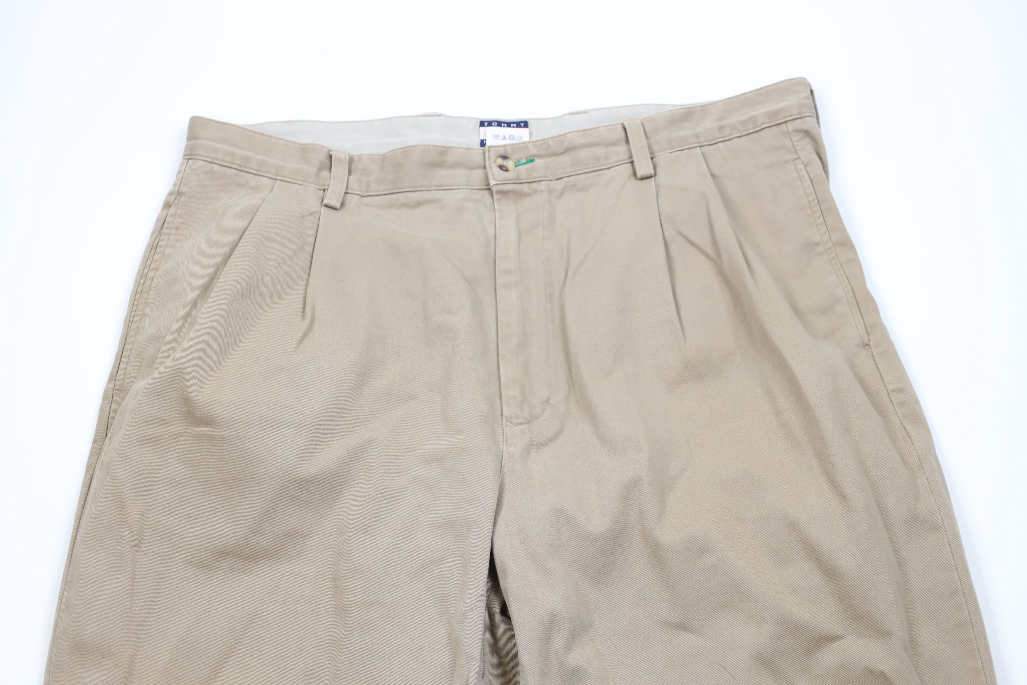 Tommy Hilfiger Vintage 90s Tommy Hilfiger Wide Leg Chino Pants Brown Size US 40 / EU 56 - 2 Thumbnail