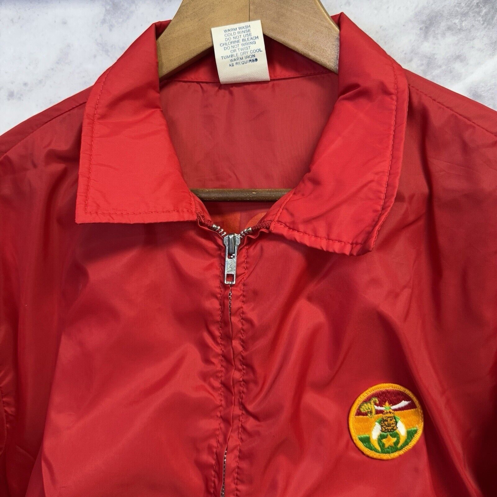 Vintage Vintage El Zaribah Shriners Jacket Mens XL Red Windbreaker S Size US XL / EU 56 / 4 - 3 Thumbnail