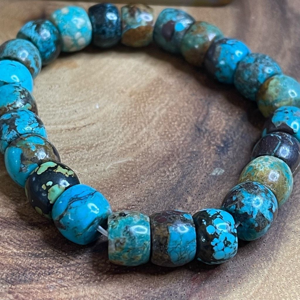 Other Turquoise beaded stretch bracelet ONE NEW reiki meditation crystal healing 9mm barrel beads Size ONE SIZE - 1 Thumbnail