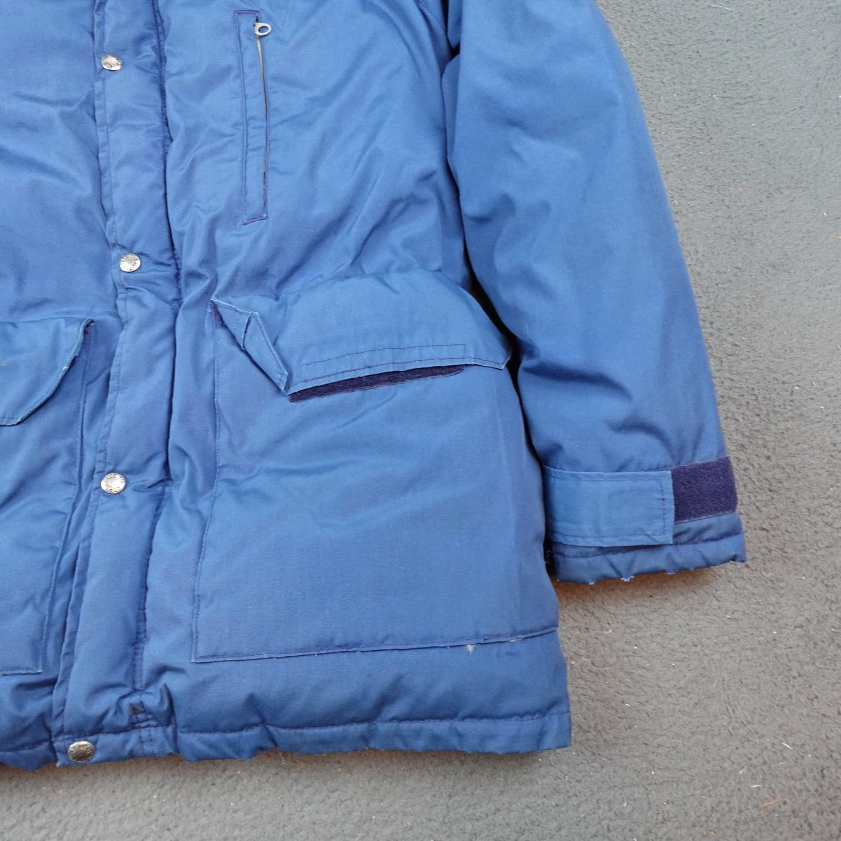 The North Face VINTAGE The North Face Jacket Mens Medium Blue Down Parka Made USA 80s Size US M / EU 48-50 / 2 - 2 Thumbnail