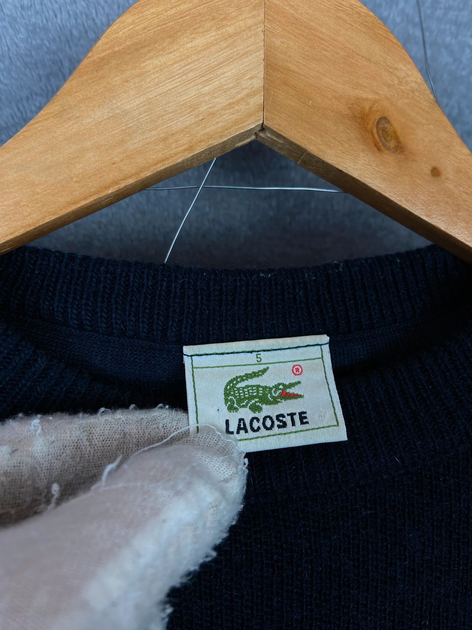 Lacoste Lacoste navy blue sweater classic crocodile logo old money L Size US L / EU 52-54 / 3 - 3 Thumbnail