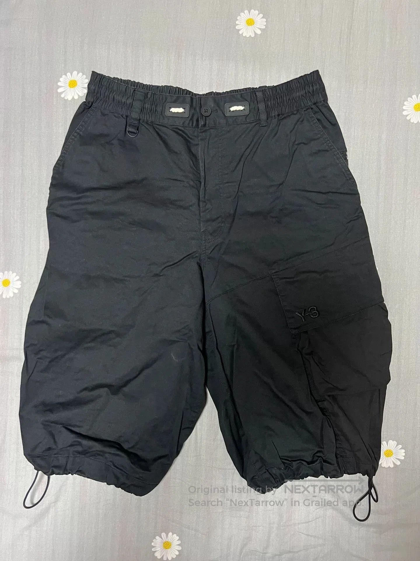 Y-3 Y-3 Black Men's Shorts for Sale. Size US 26 / EU 42 - 2 Thumbnail