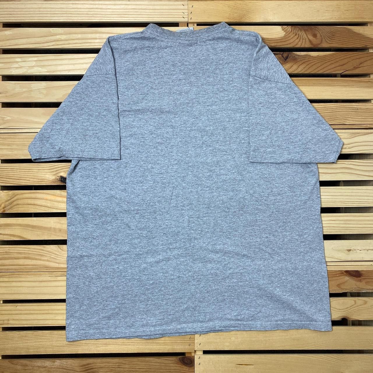 Nike Vintage Nike Gray Embroidered Basketball Tee Size Large Size US L / EU 52-54 / 3 - 2 Thumbnail