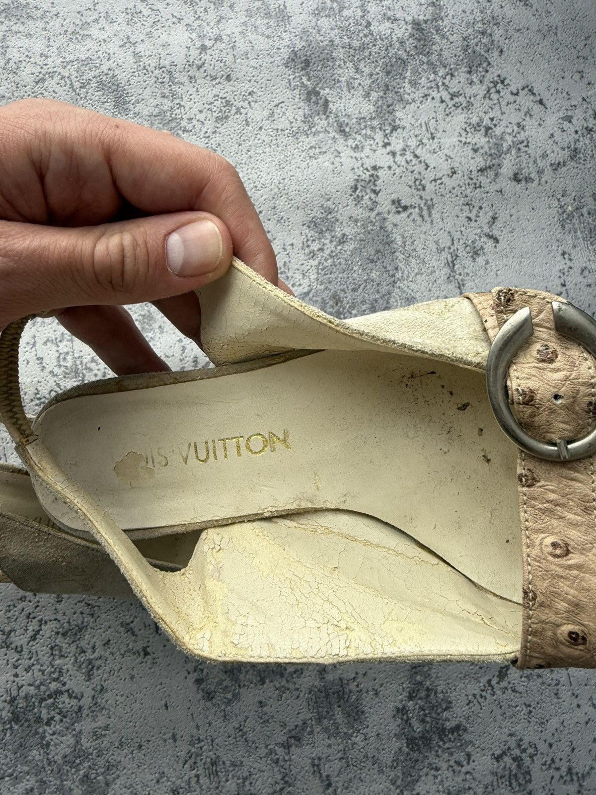 Louis Vuitton Archive Louis Vuitton Ostrich Vintage Mule Size in Fact 38 Size US 8 / IT 38 - 13 Thumbnail