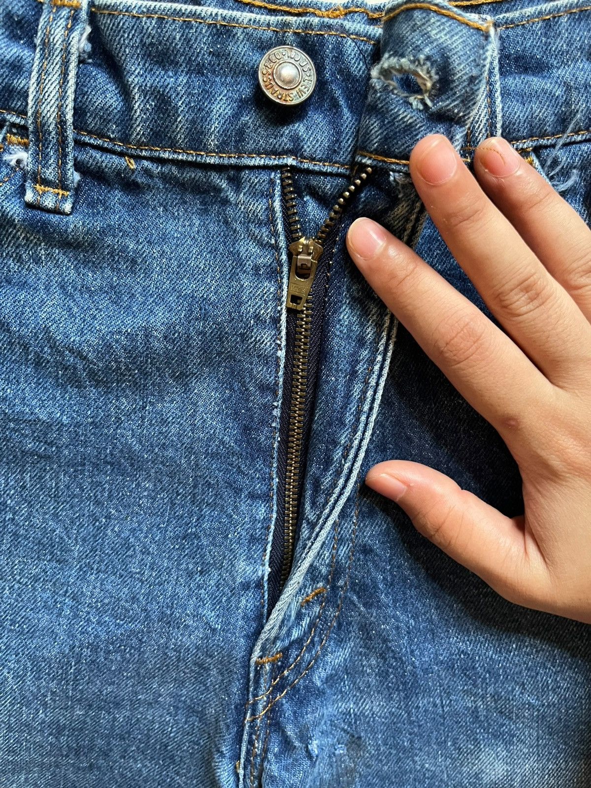Levi's × Levi's Vintage Clothing Vintage 80s Levis 646 Orange Tab Distressed Shorts Jeans Size 29" - 3 Thumbnail
